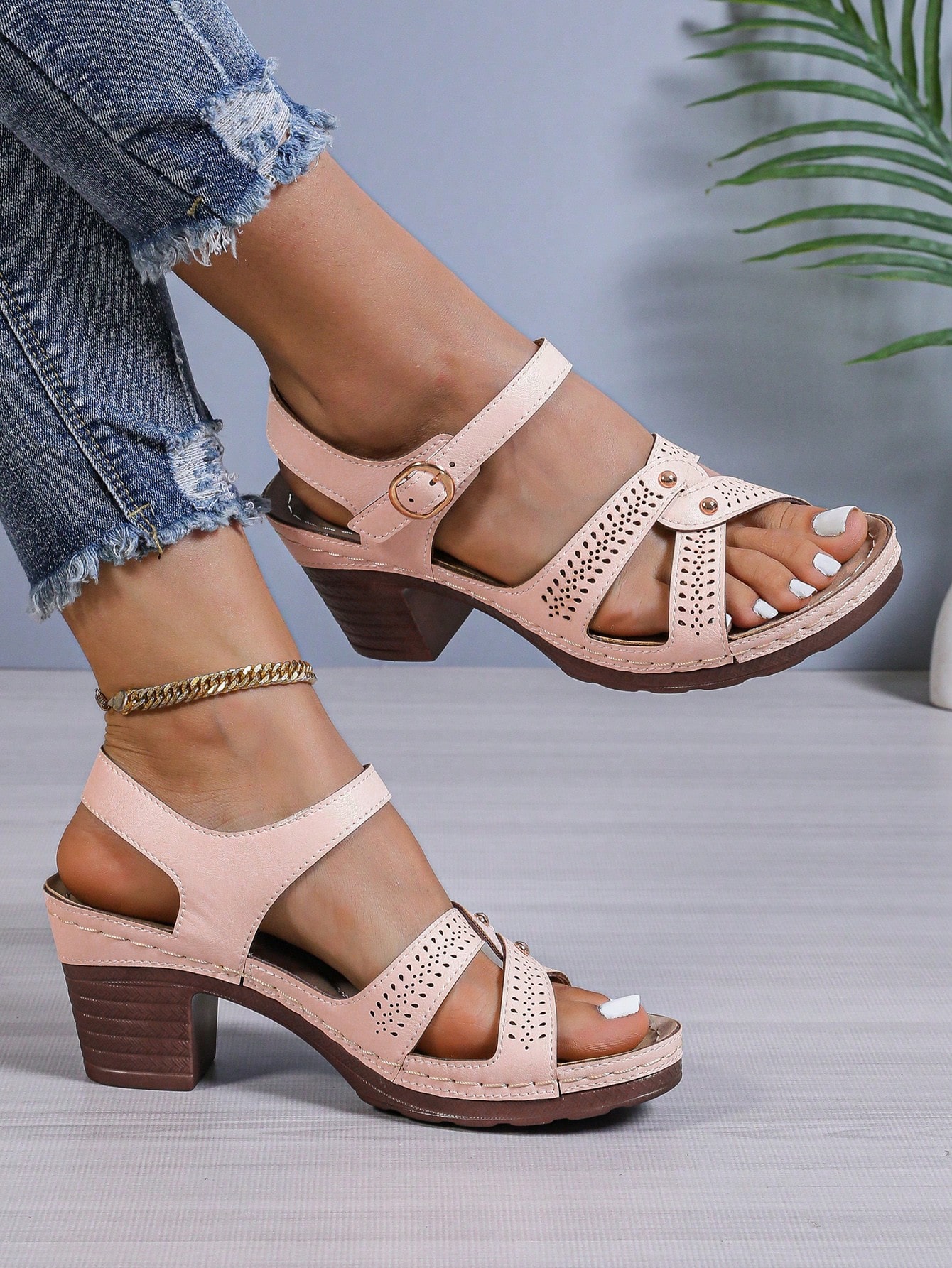 In Baby Pink Women Heeled Sandals