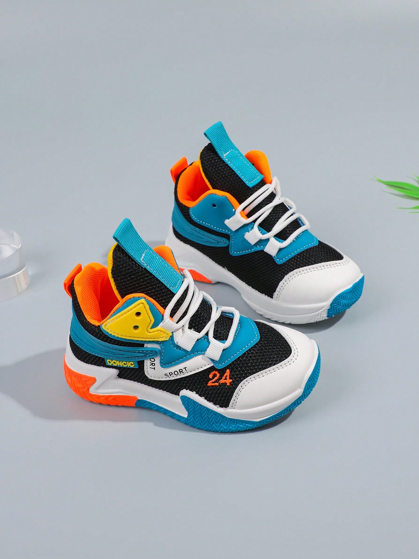 Kids Basketball Shoes