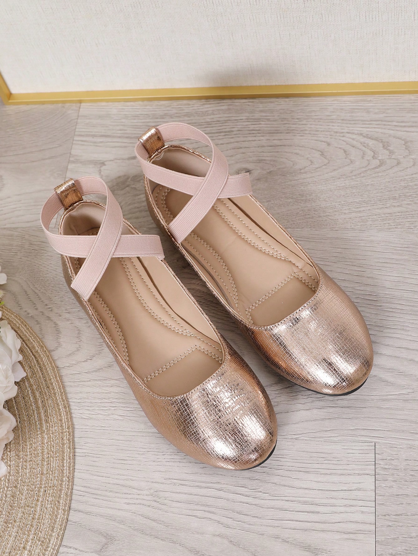 In Champagne Women Flats