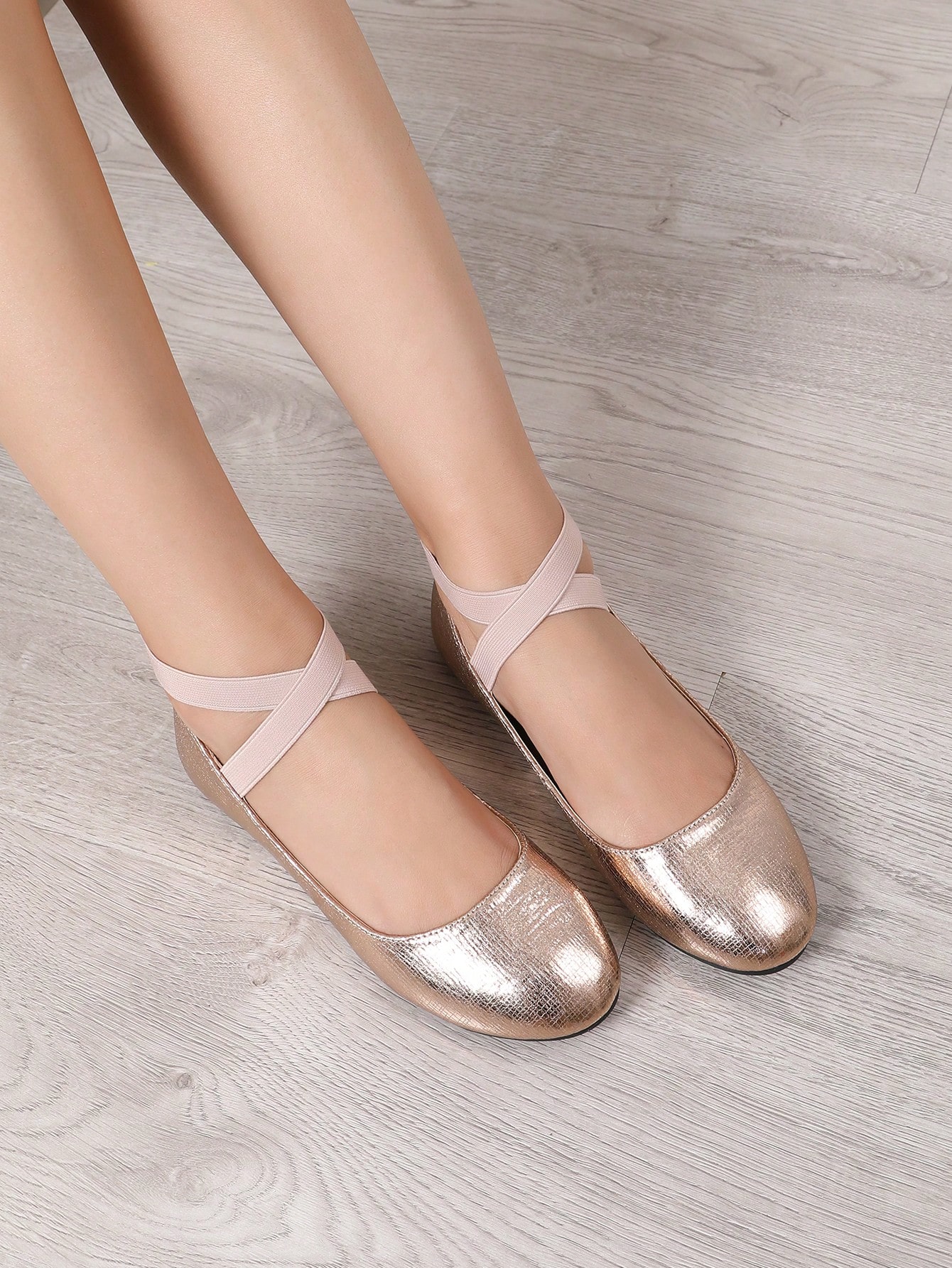 In Champagne Women Flats