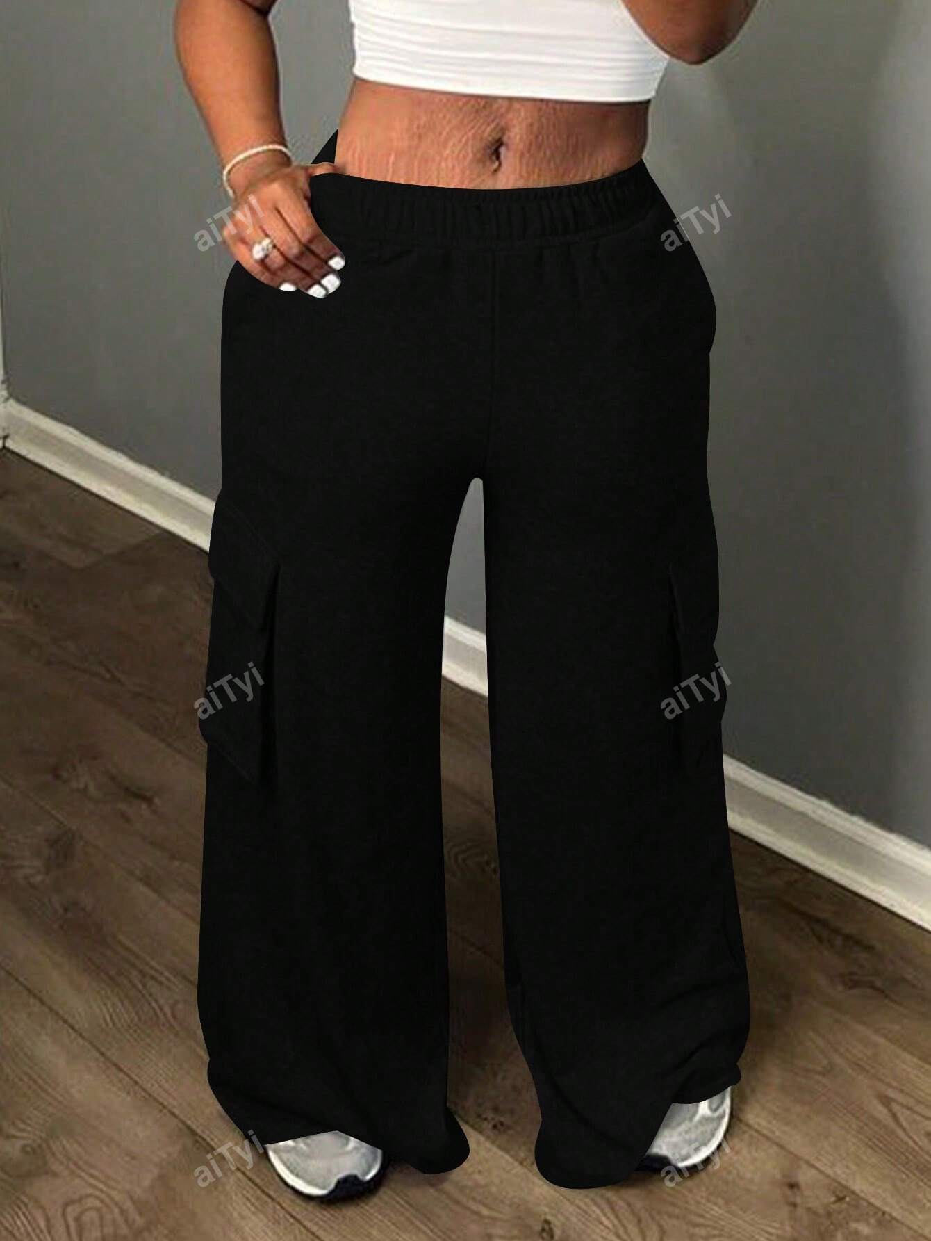 In Black Plus Size Sweatpants