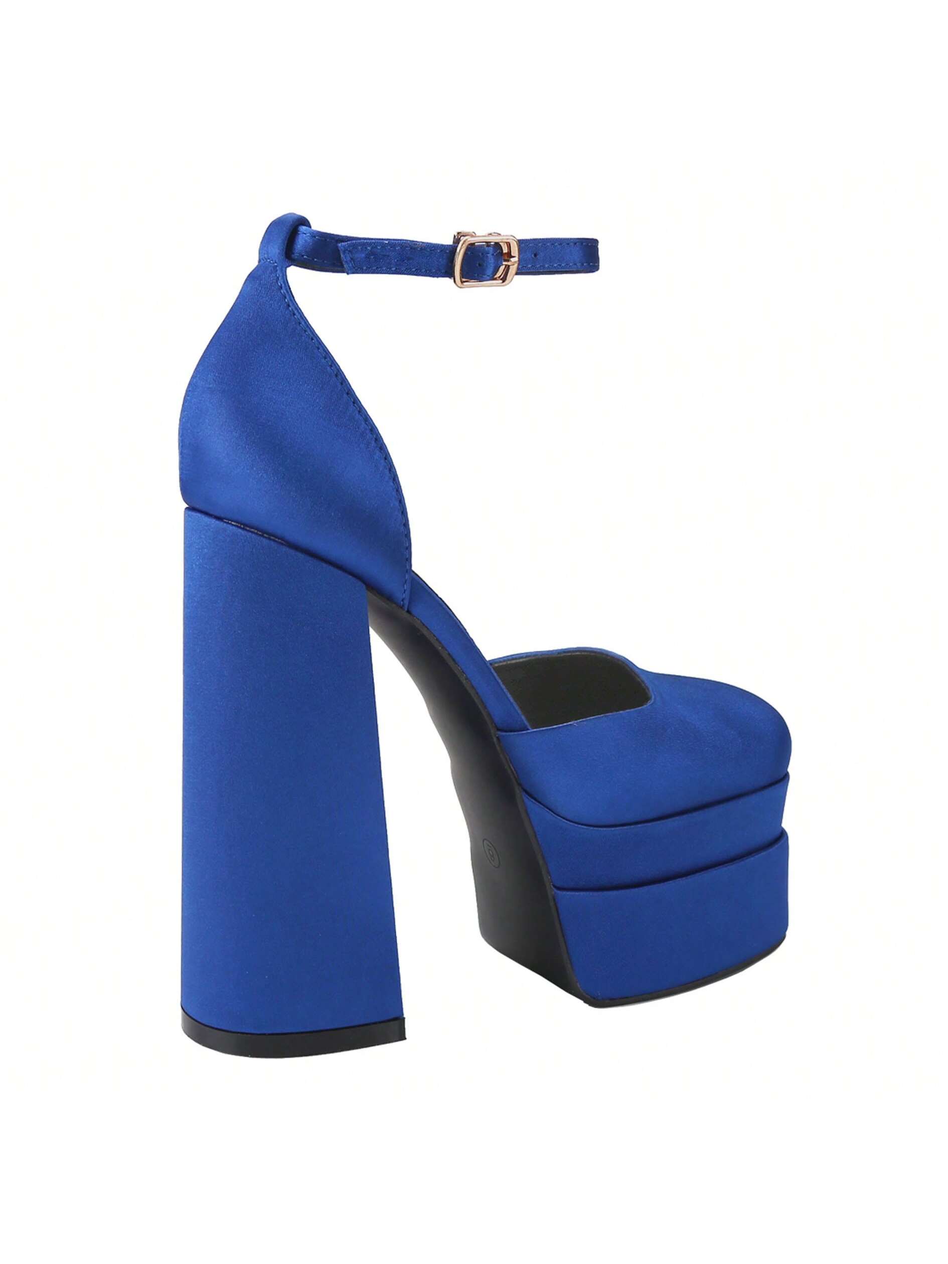 In Royal Blue Women Pumps