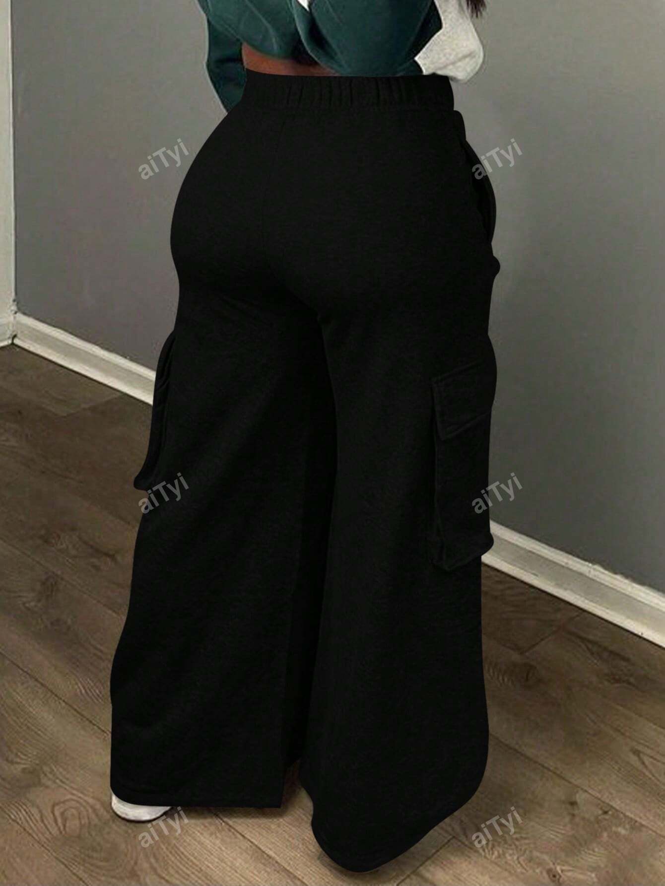 In Black Plus Size Sweatpants