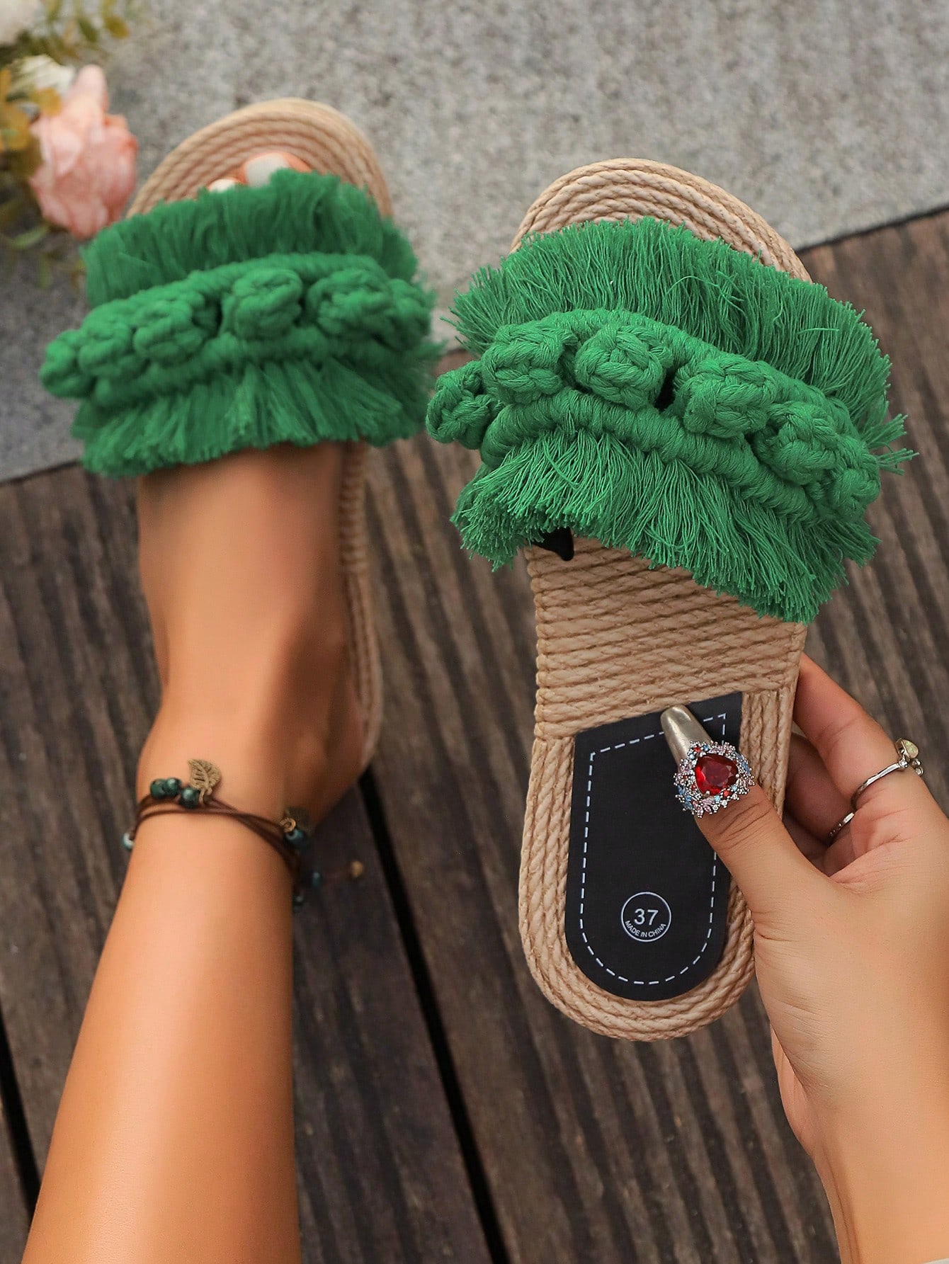 In Green Women Flat Sandals