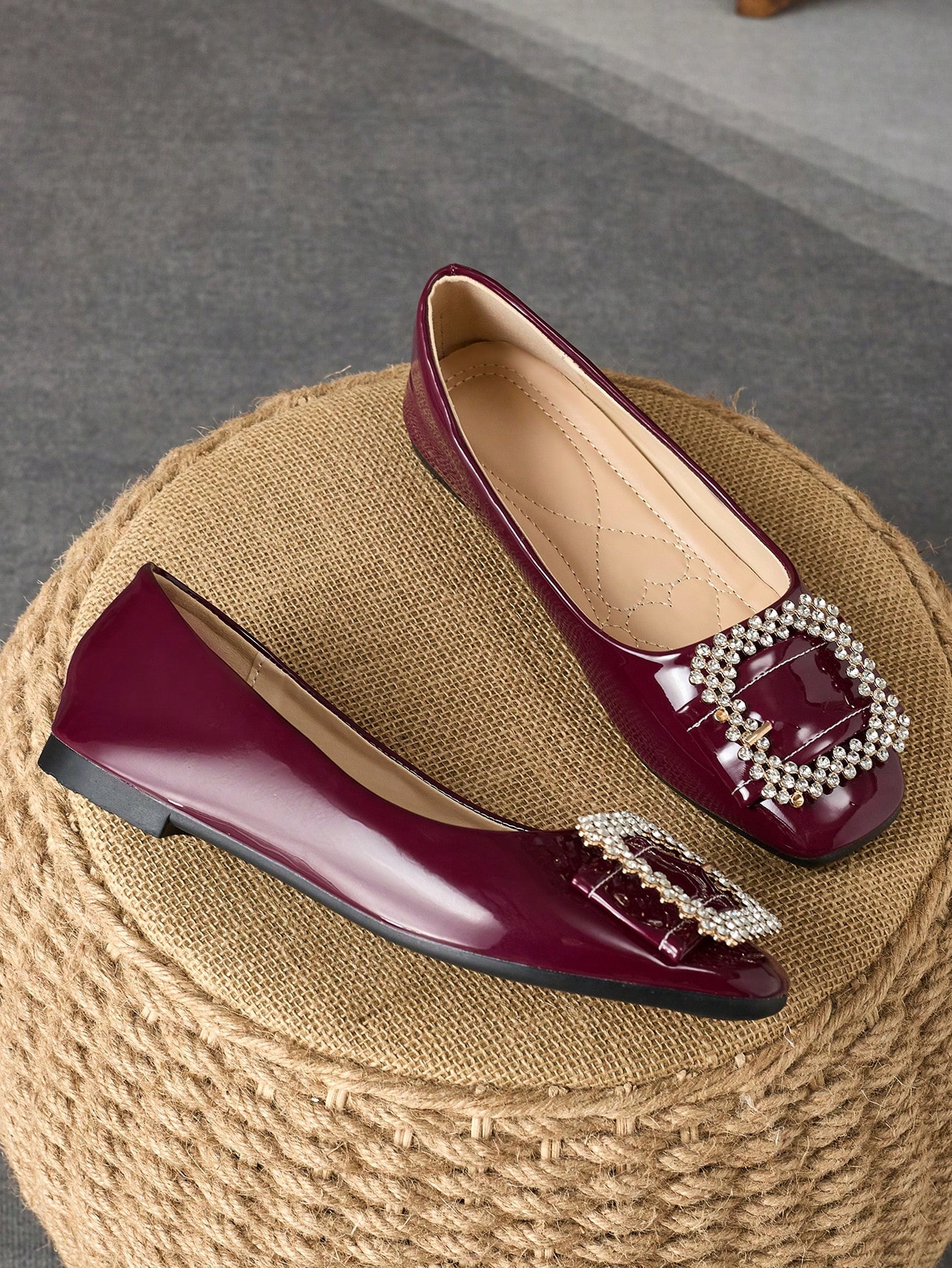 In Burgundy Women Flats