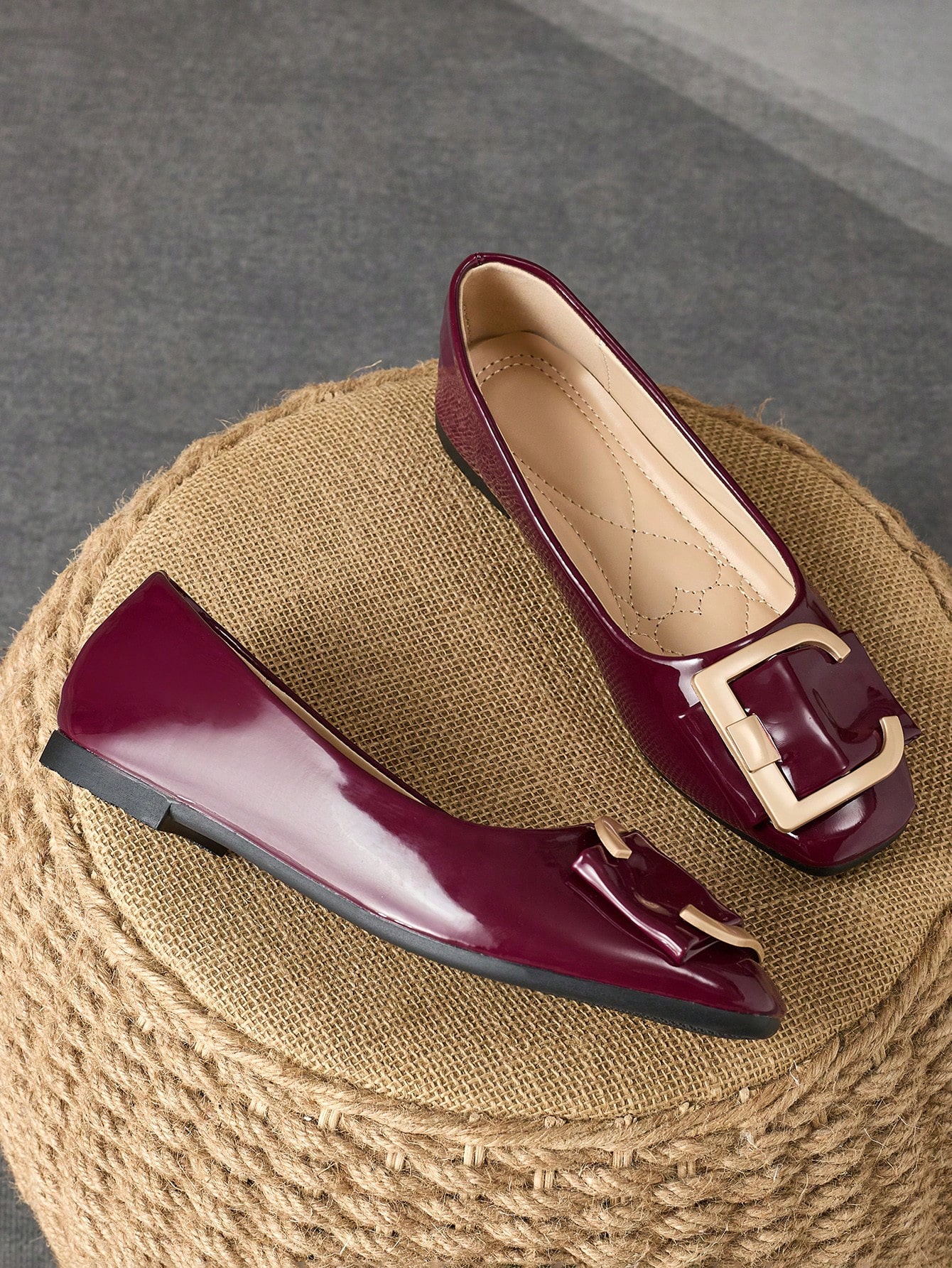 In Burgundy Women Flats