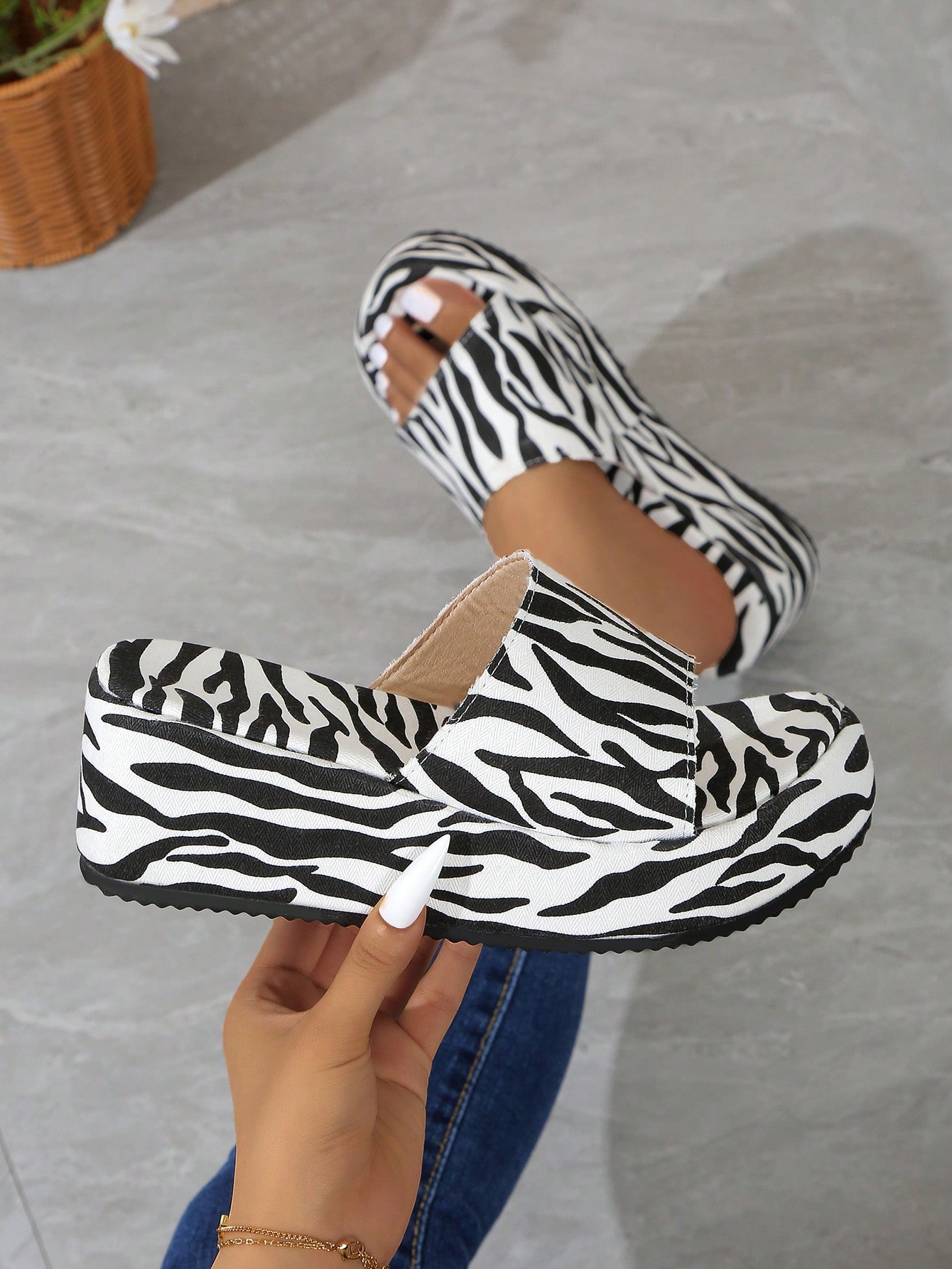 In Black and White Women Sandals