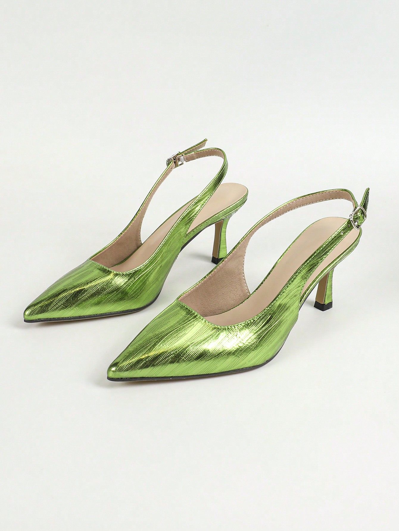 In Green Women Pumps