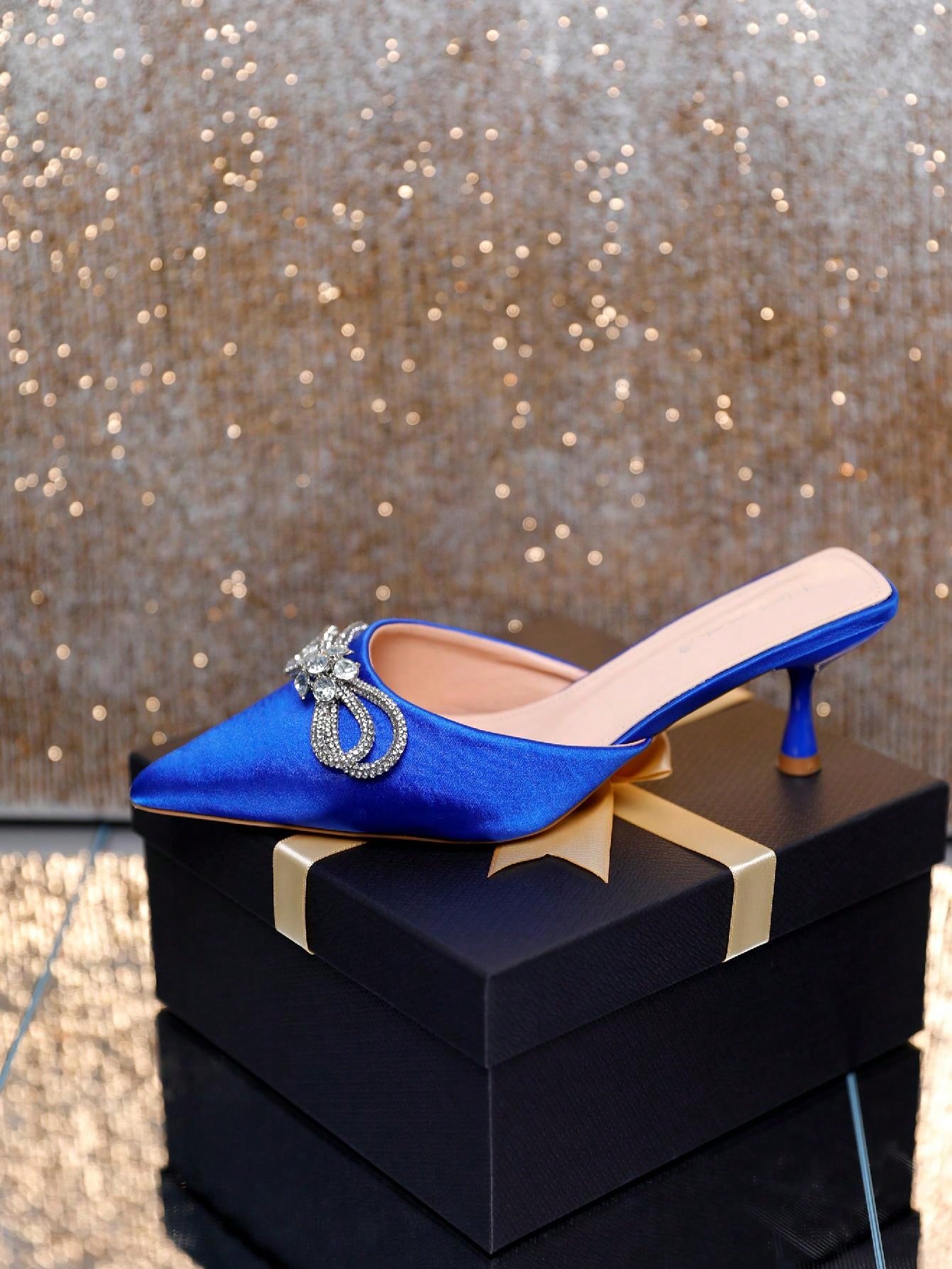 In Royal Blue Women Pumps