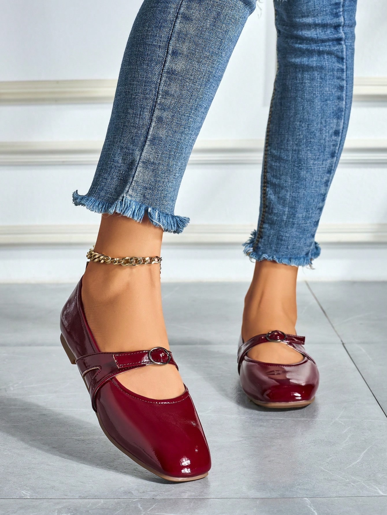 In Burgundy Women Flats