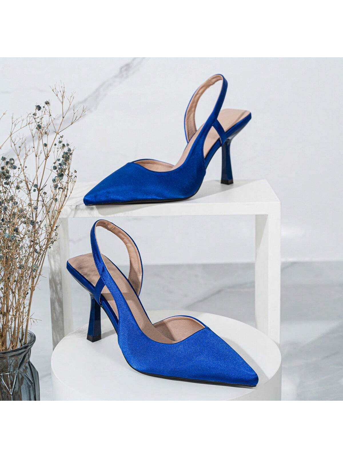 In Royal Blue Women Pumps