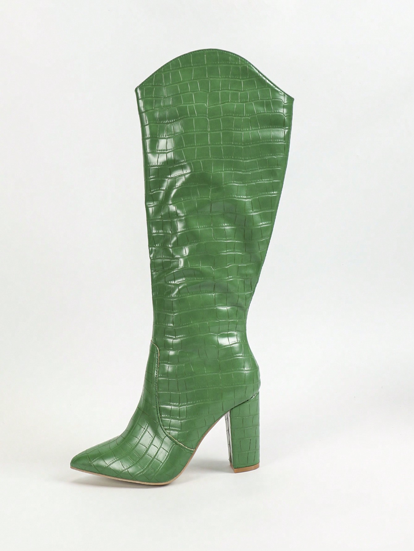 In Green Women Fashion Boots