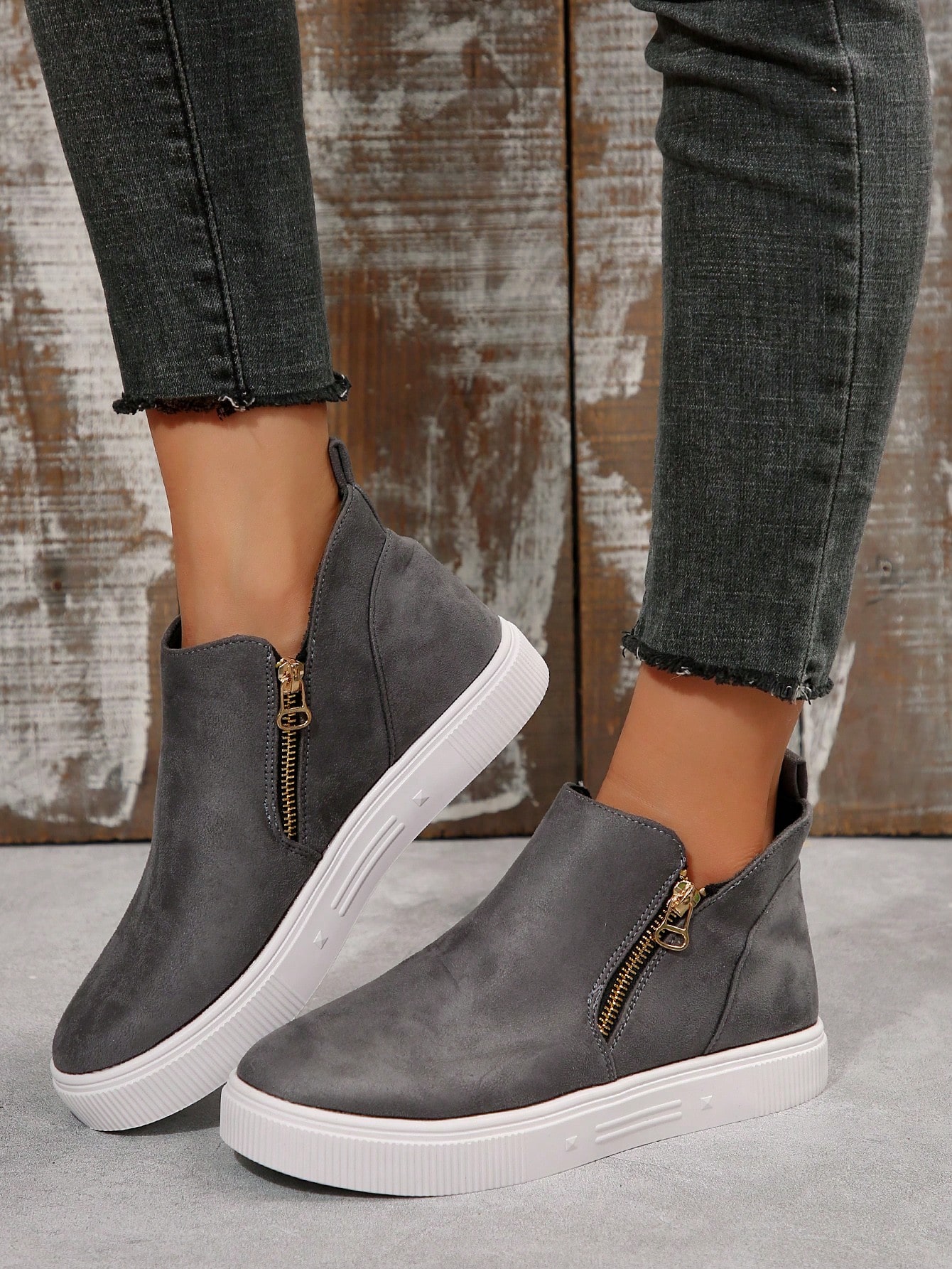 In Dark Grey Women Shoes