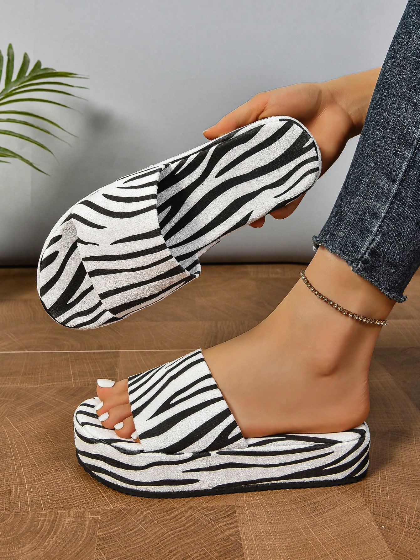 In Black and White Women Sandals