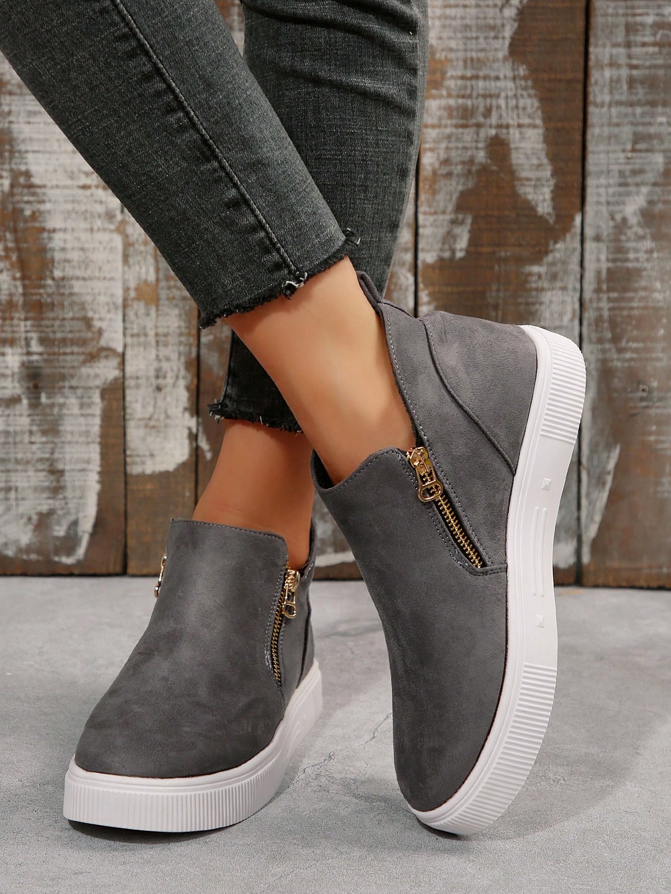 In Dark Grey Women Shoes