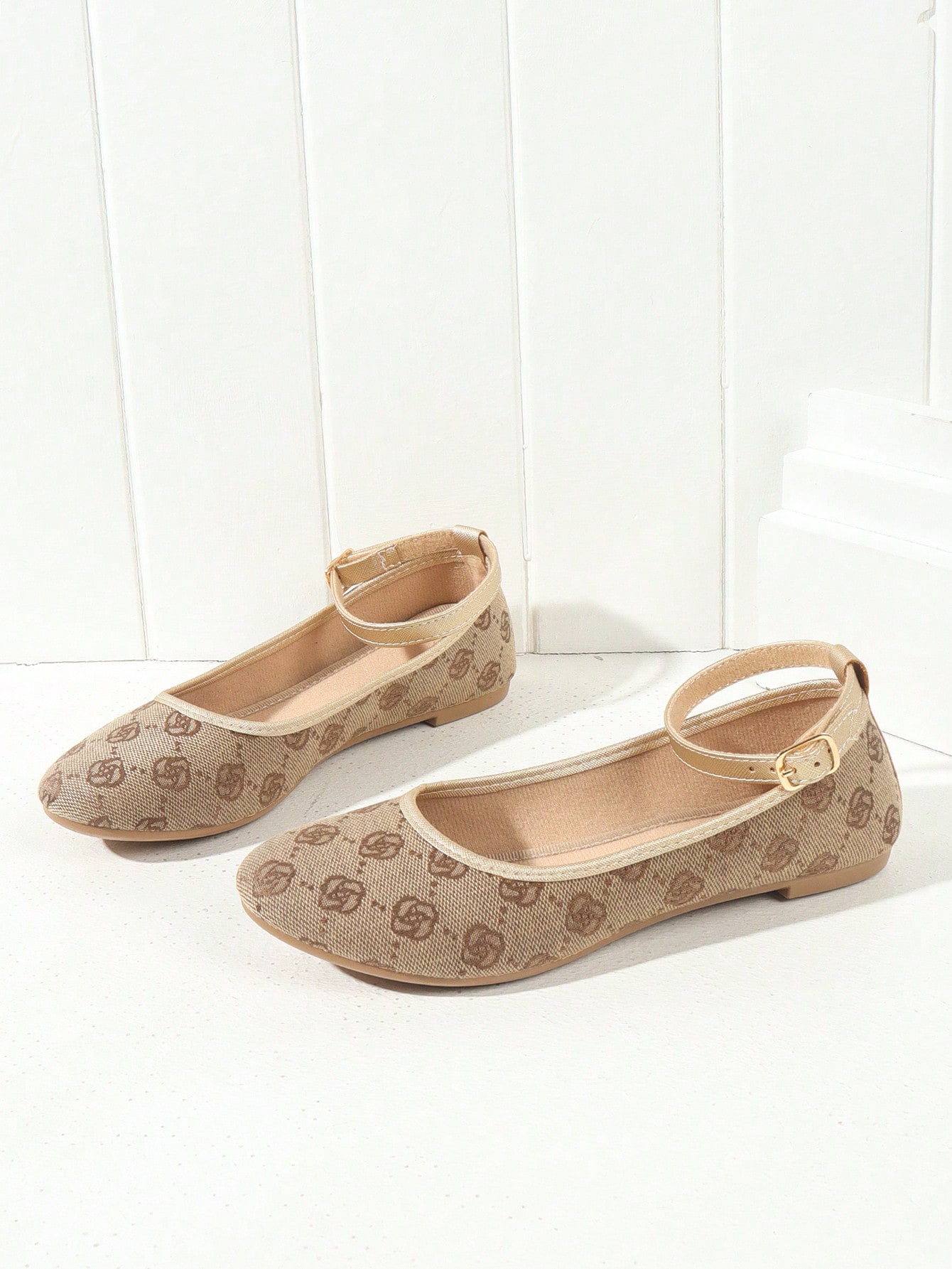 In Coffee Brown Women Flats