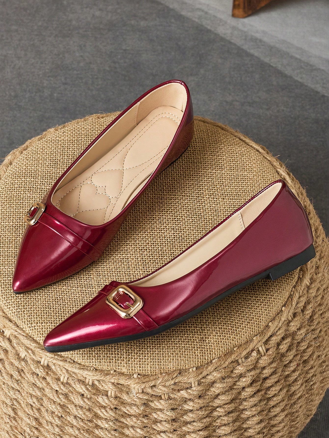 In Burgundy Women Flats