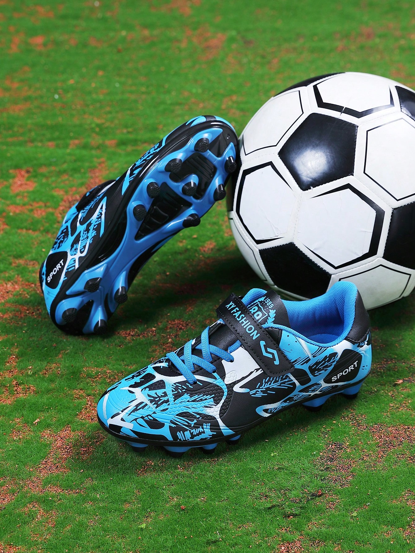 Kids Soccer Shoes