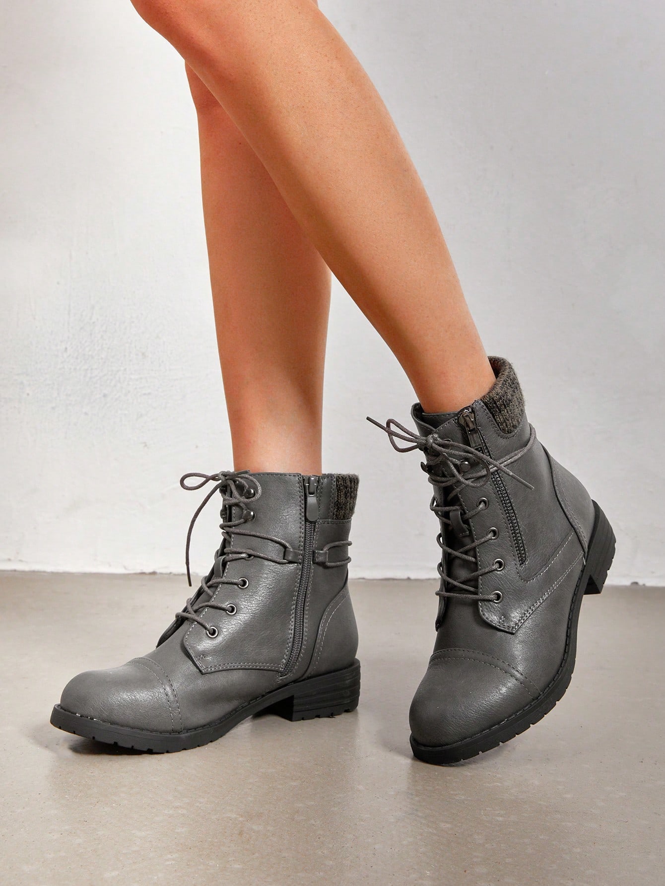 In Grey Women Ankle Boots & Booties