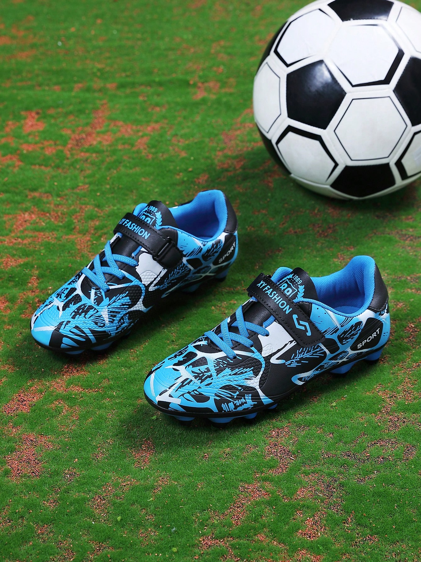 Kids Soccer Shoes