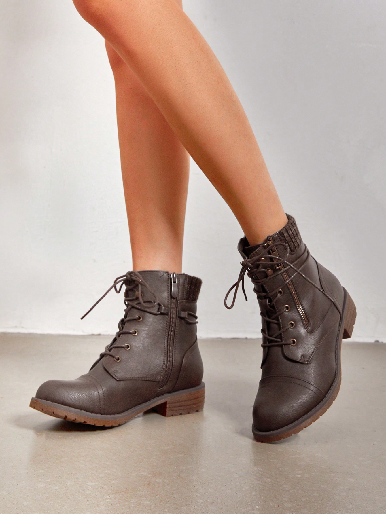 In Brown Women Ankle Boots & Booties