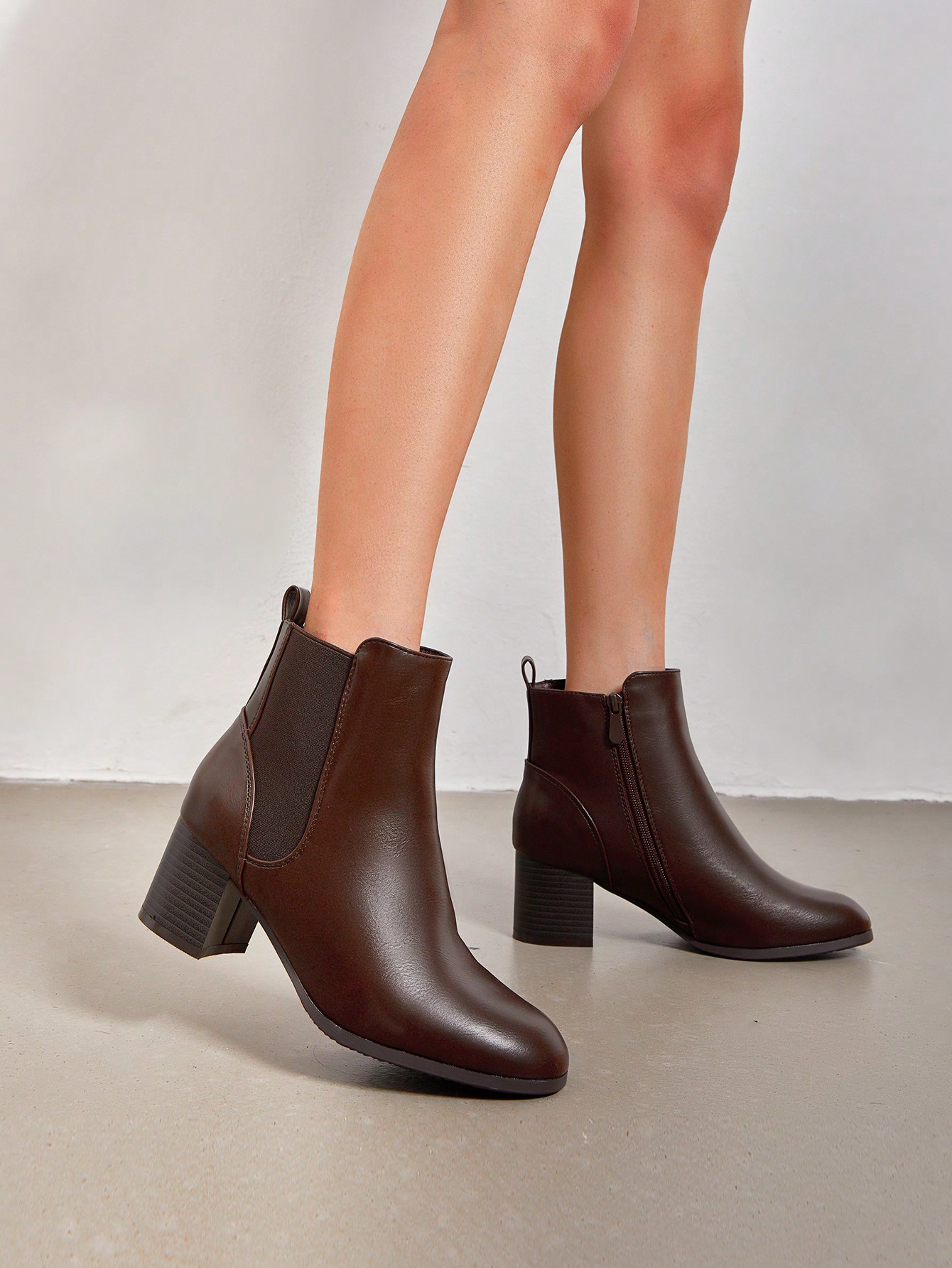 In Brown Women Ankle Boots & Booties