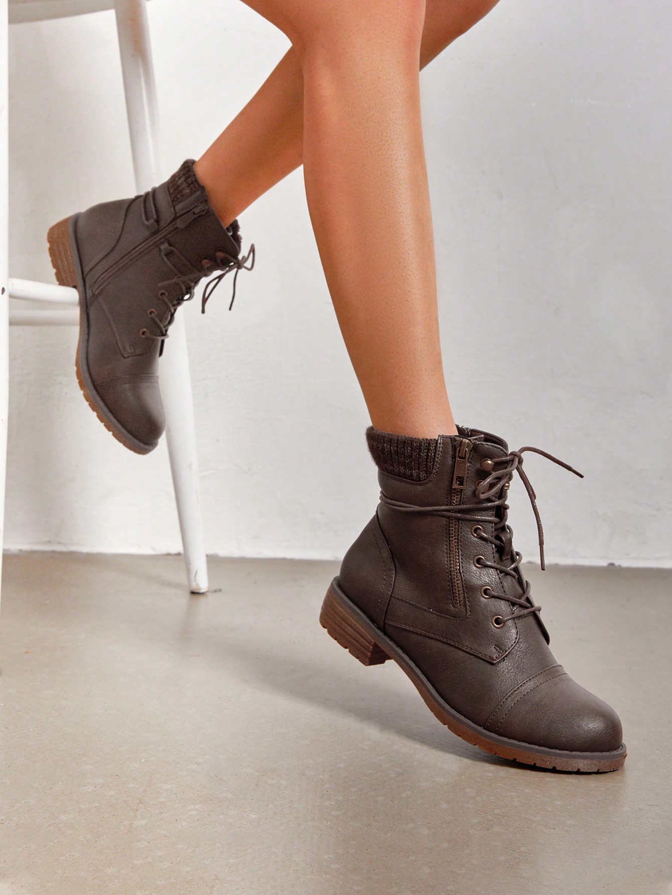 In Brown Women Ankle Boots & Booties