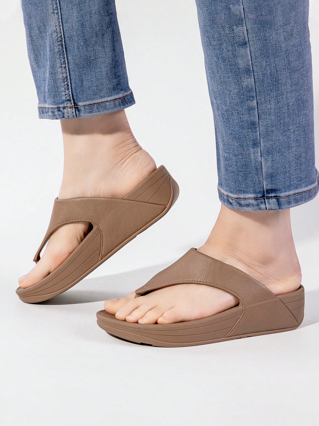 In Brown Women Flip-Flops