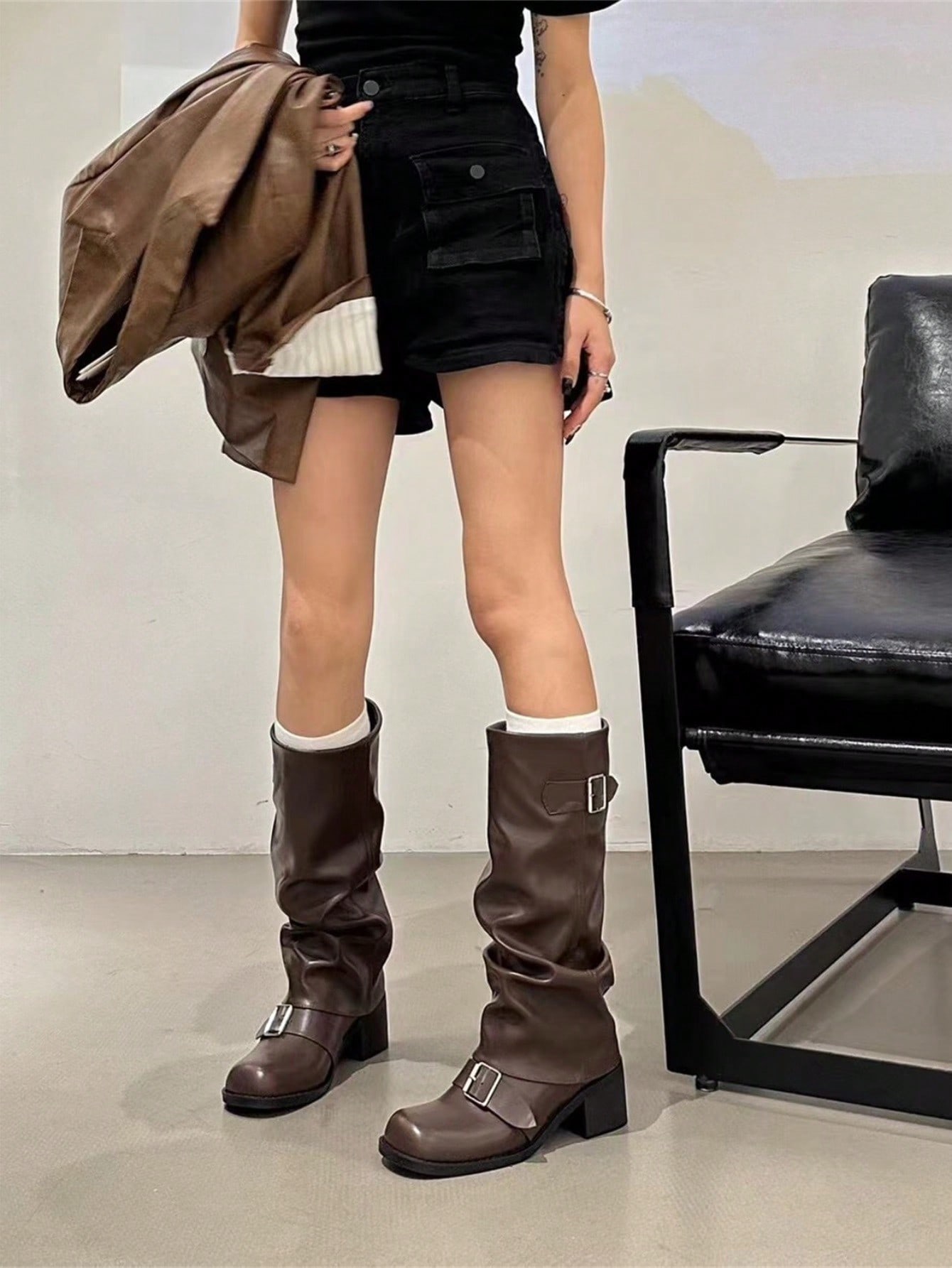 In Brown Women Mid-Calf Boots