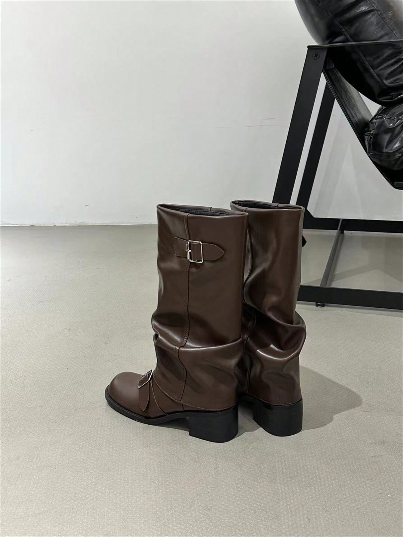 In Brown Women Mid-Calf Boots