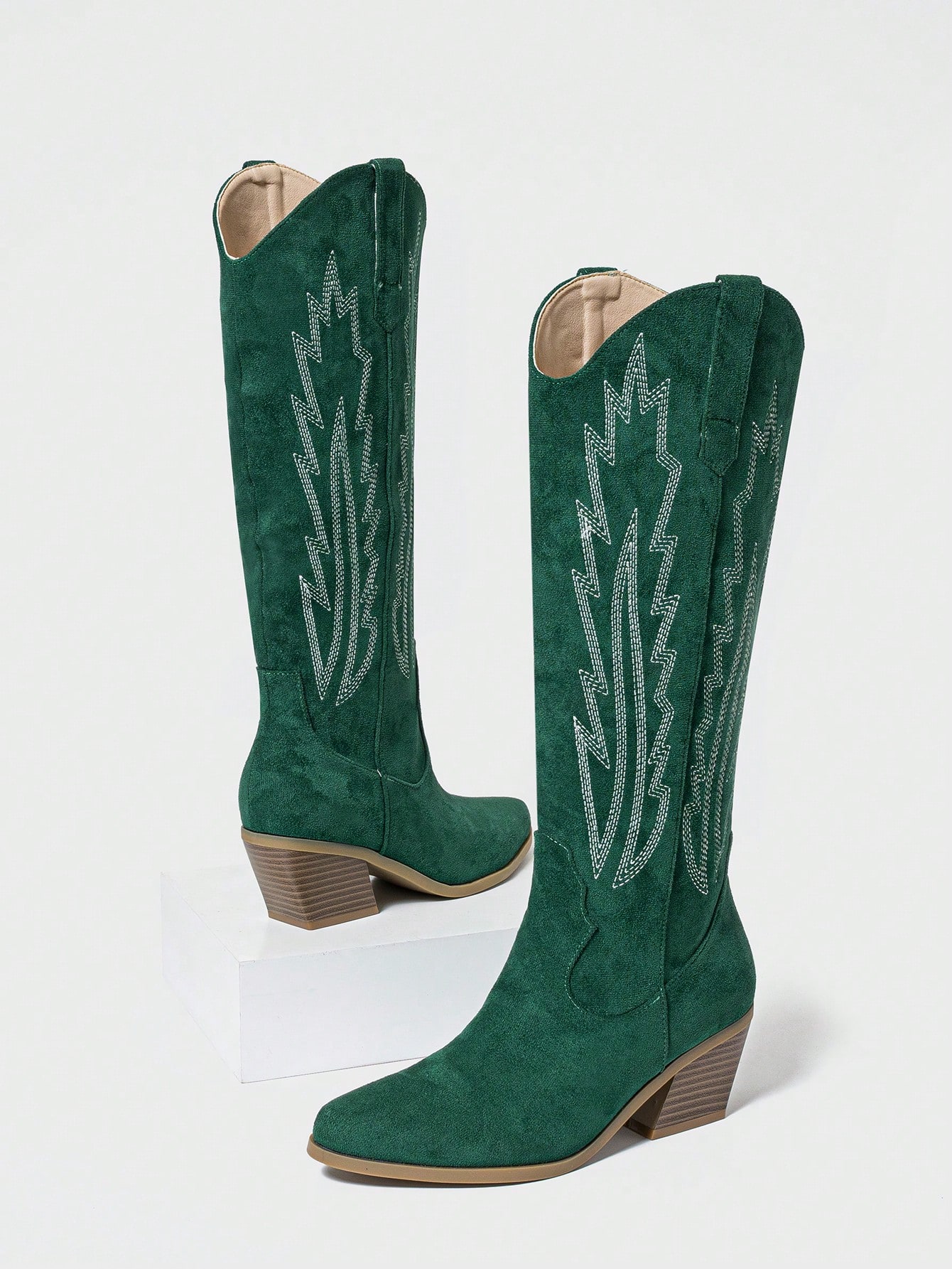 In Green Women Fashion Boots