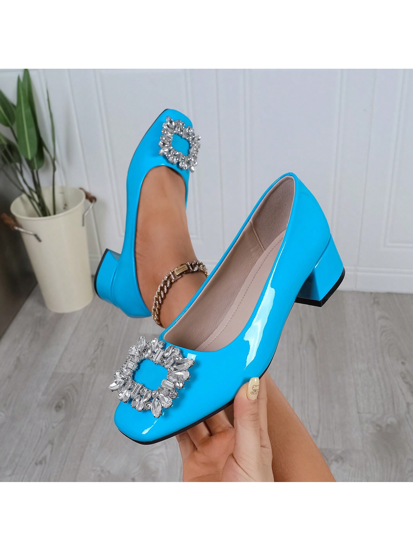 In Baby Blue Women Pumps