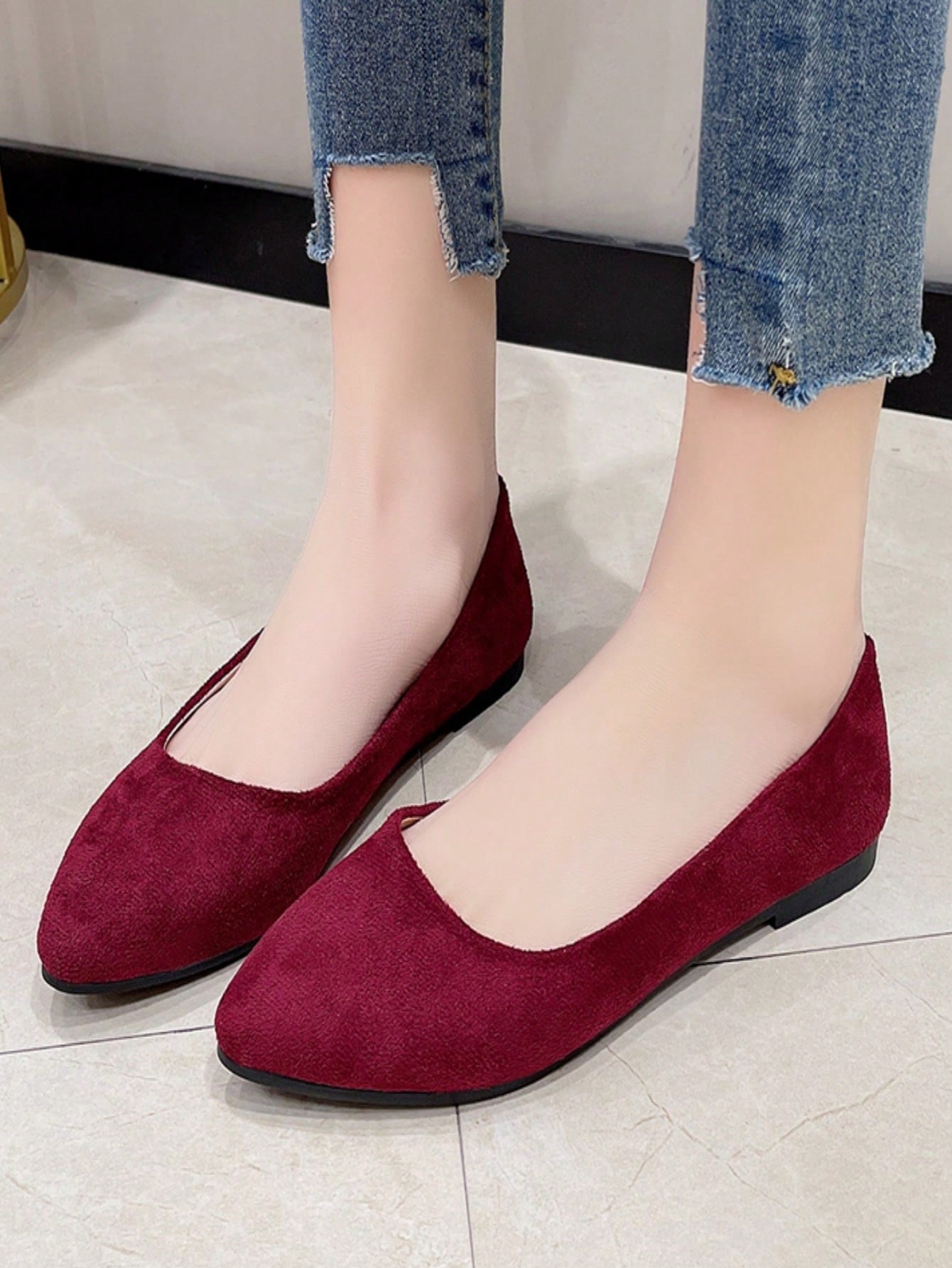 In Burgundy Women Flats