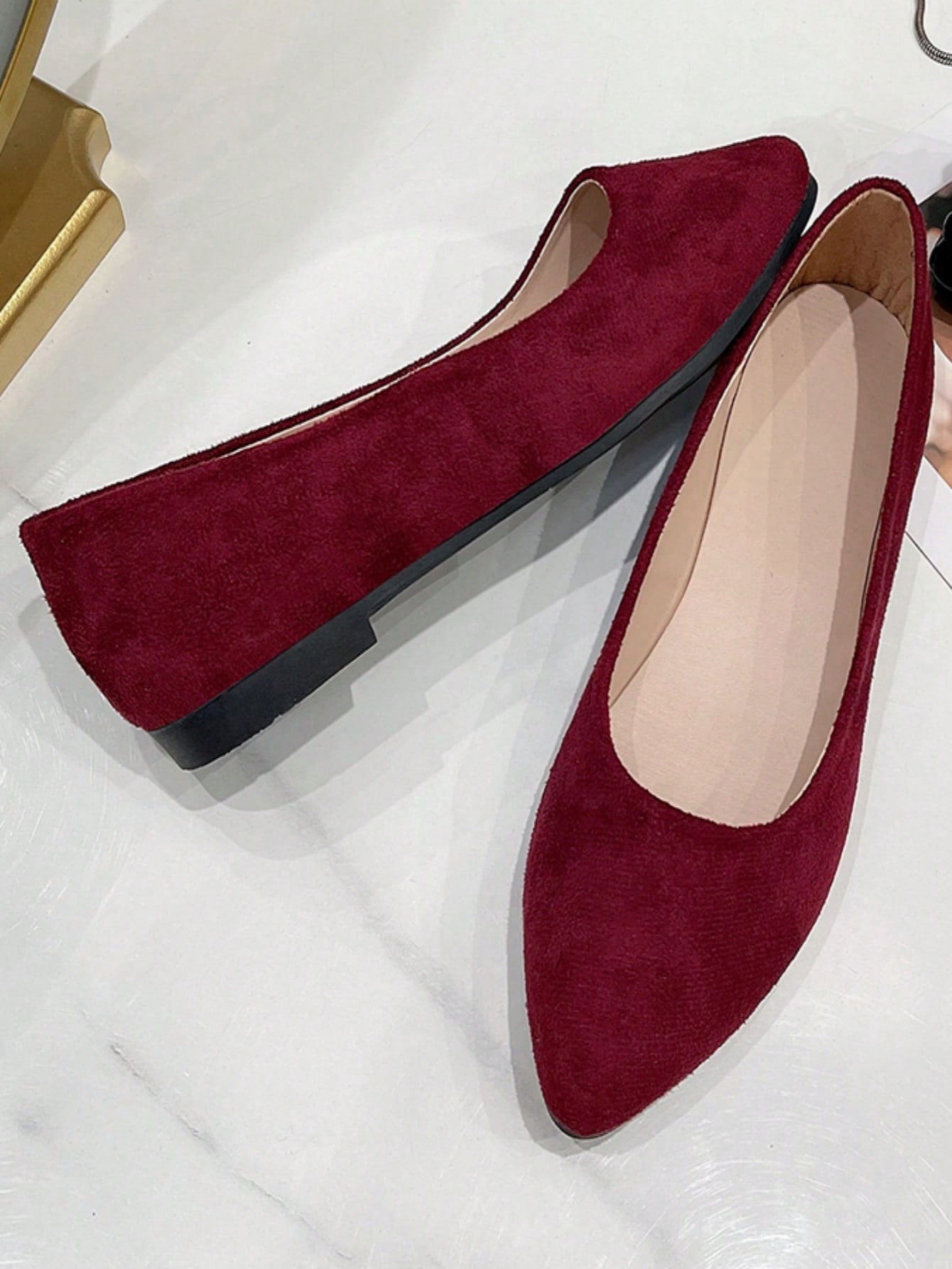 In Burgundy Women Flats