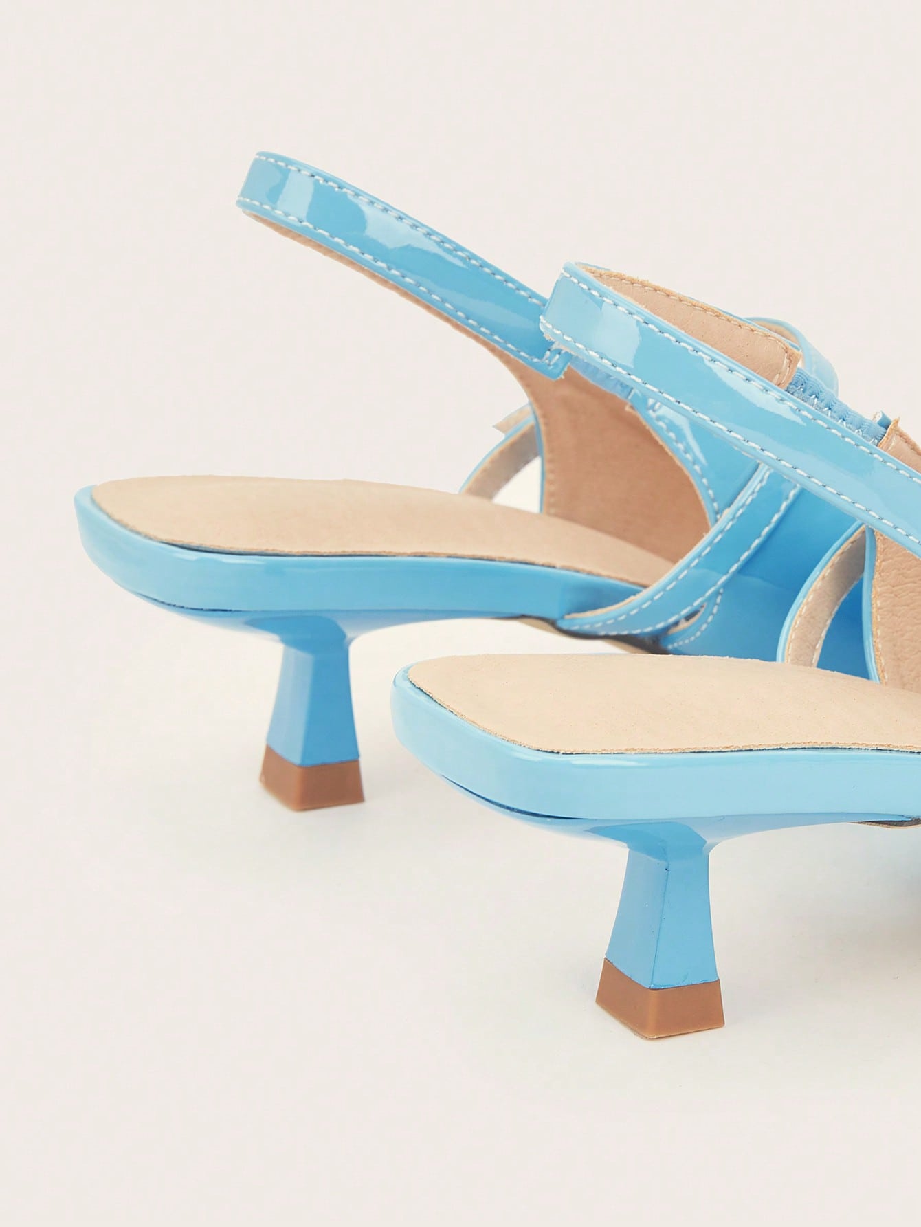 In Baby Blue Women Pumps