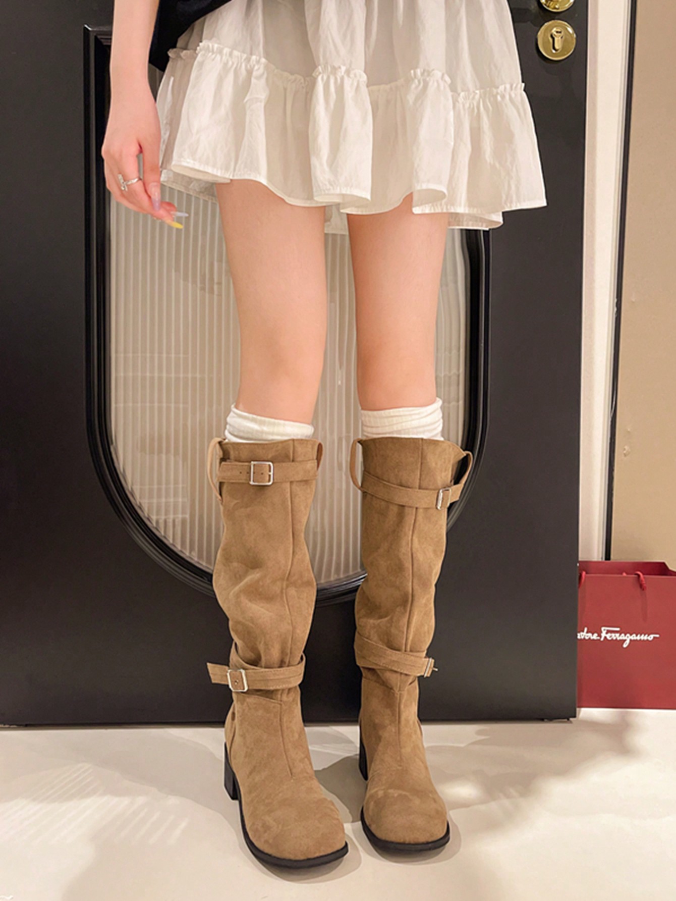 In Khaki Women Fashion Boots