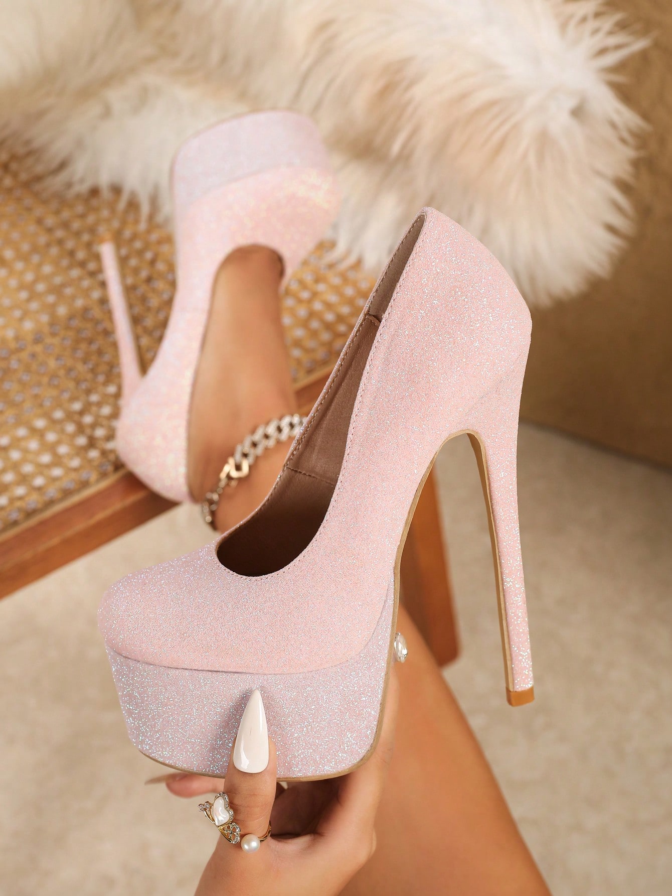 In Pink Women Pumps