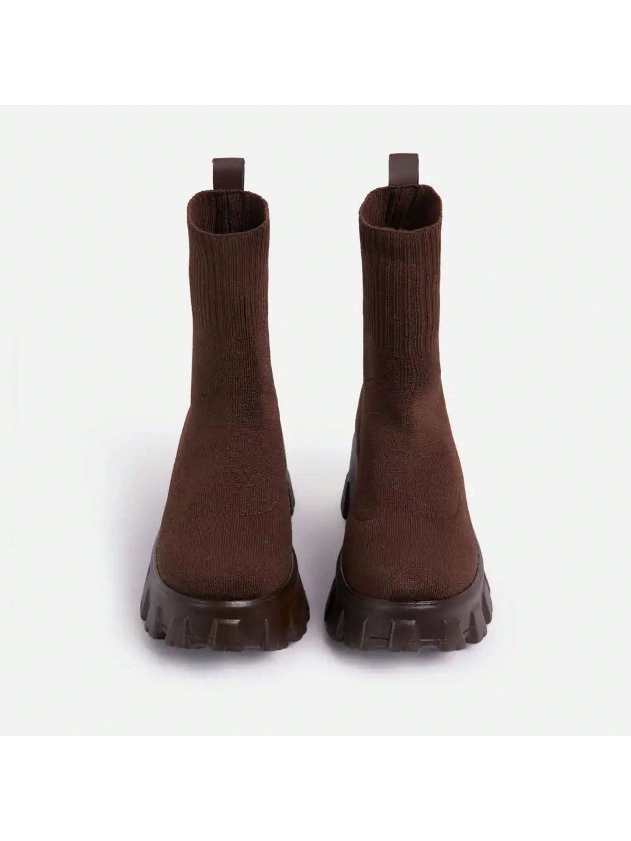 In Coffee Brown Women Fashion Boots