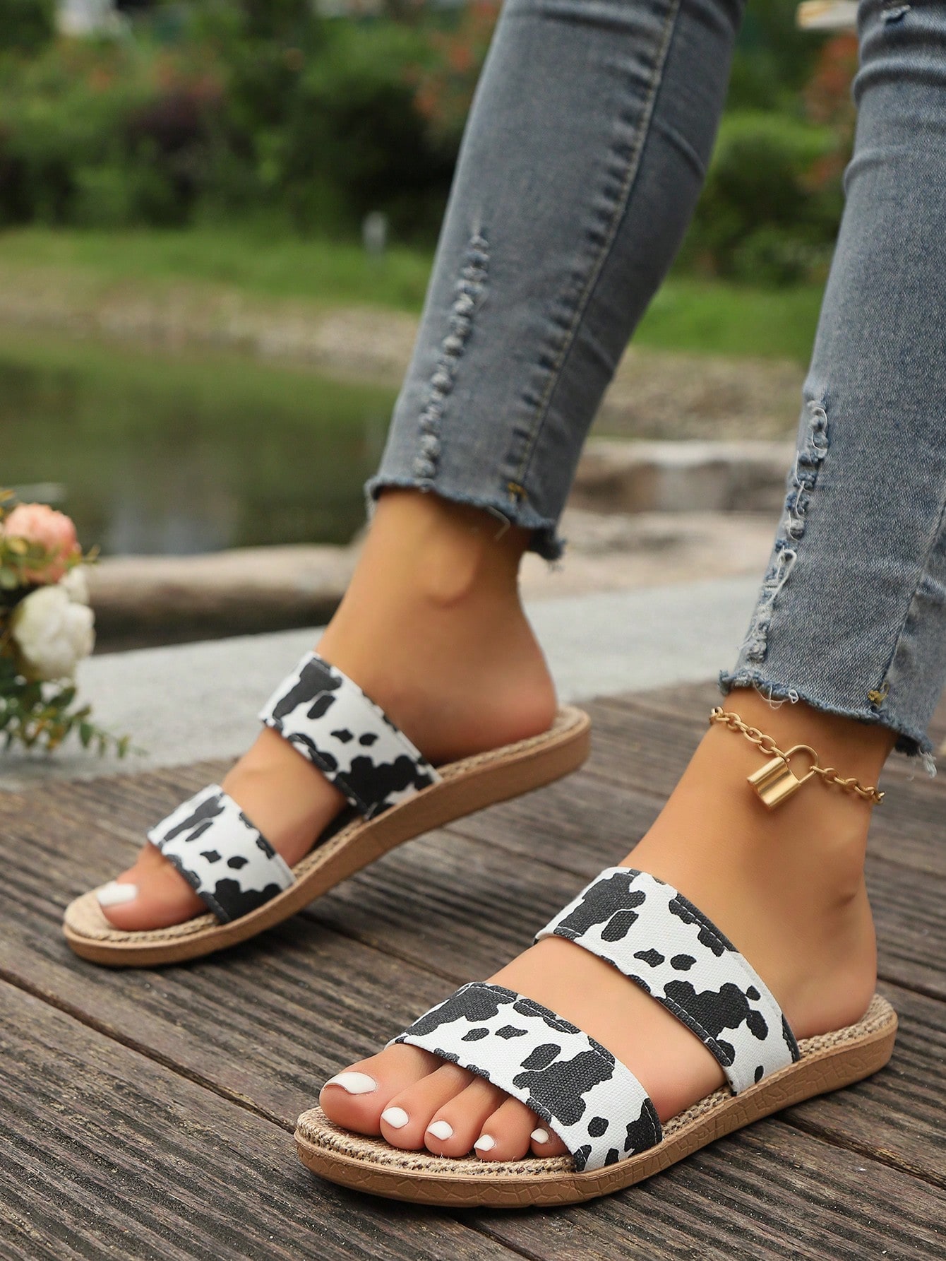 In Black and White Women Sandals