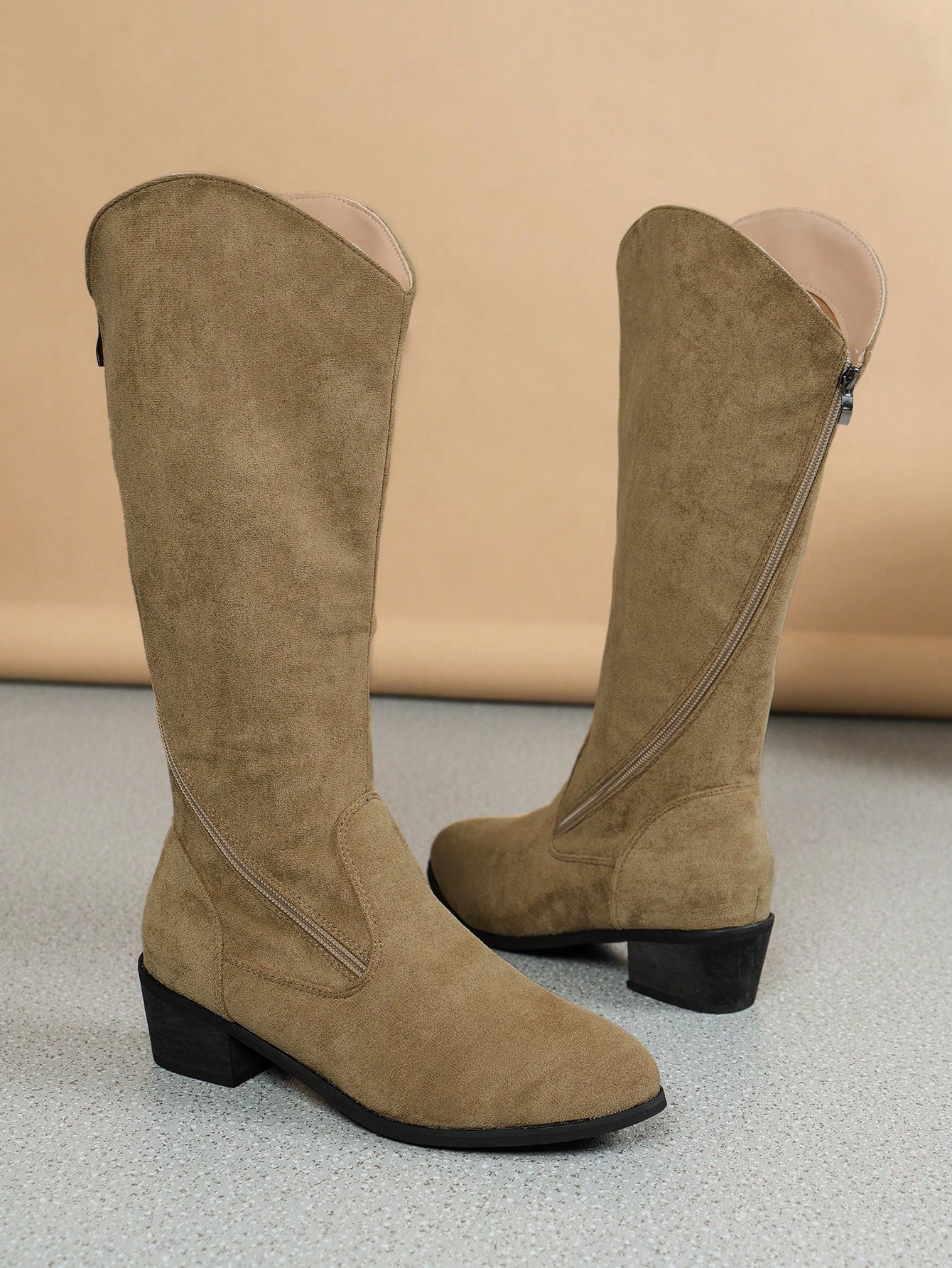 In Khaki Women Fashion Boots