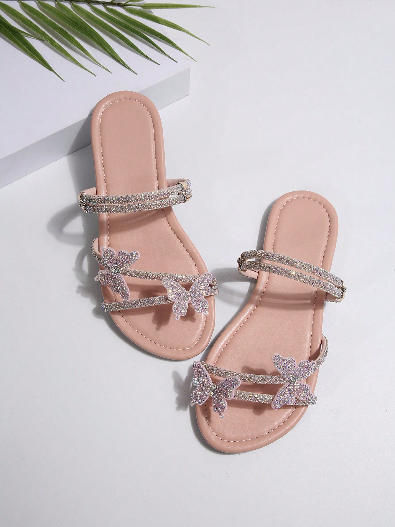 In Baby Pink Women Flat Sandals