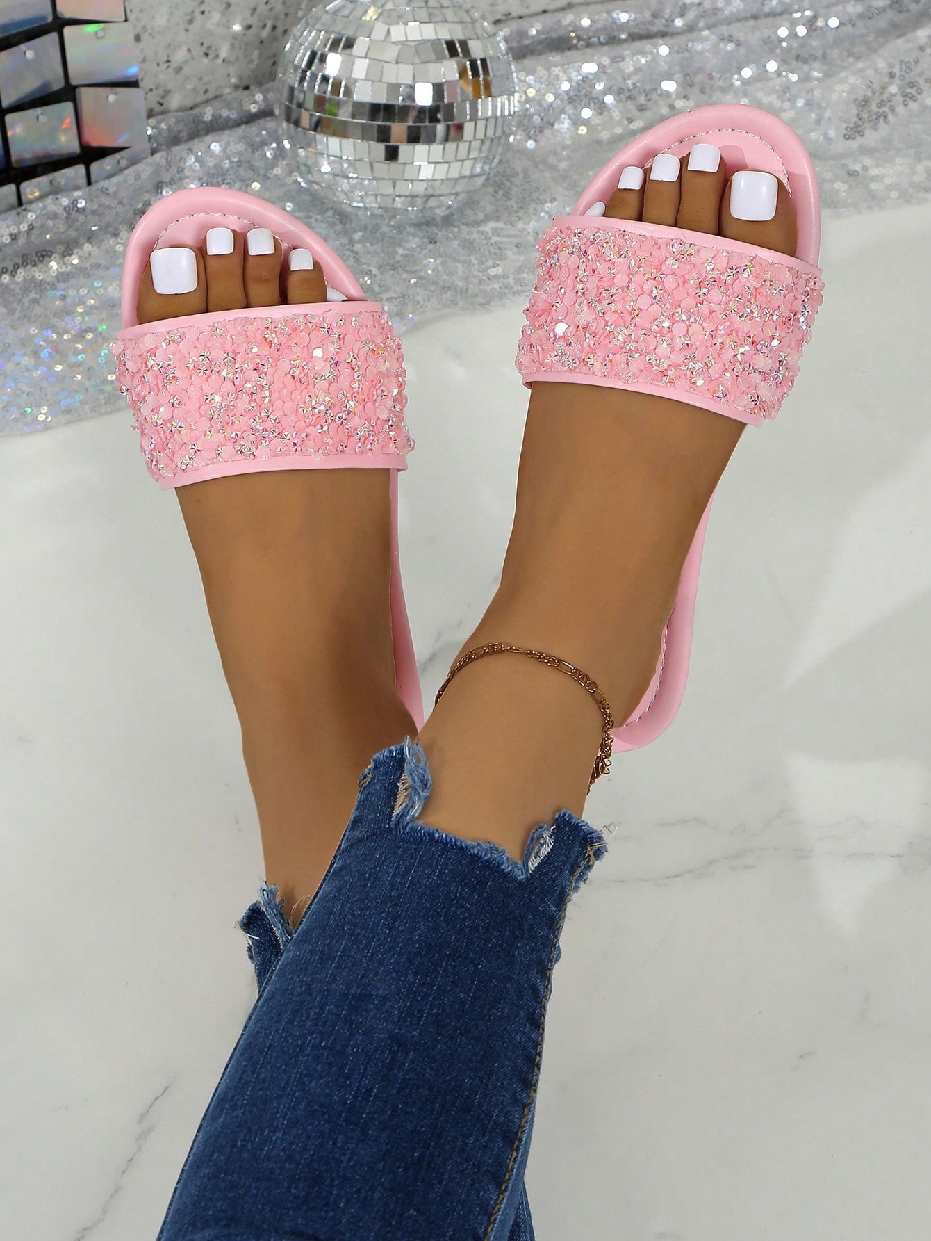 In Baby Pink Women Flat Sandals