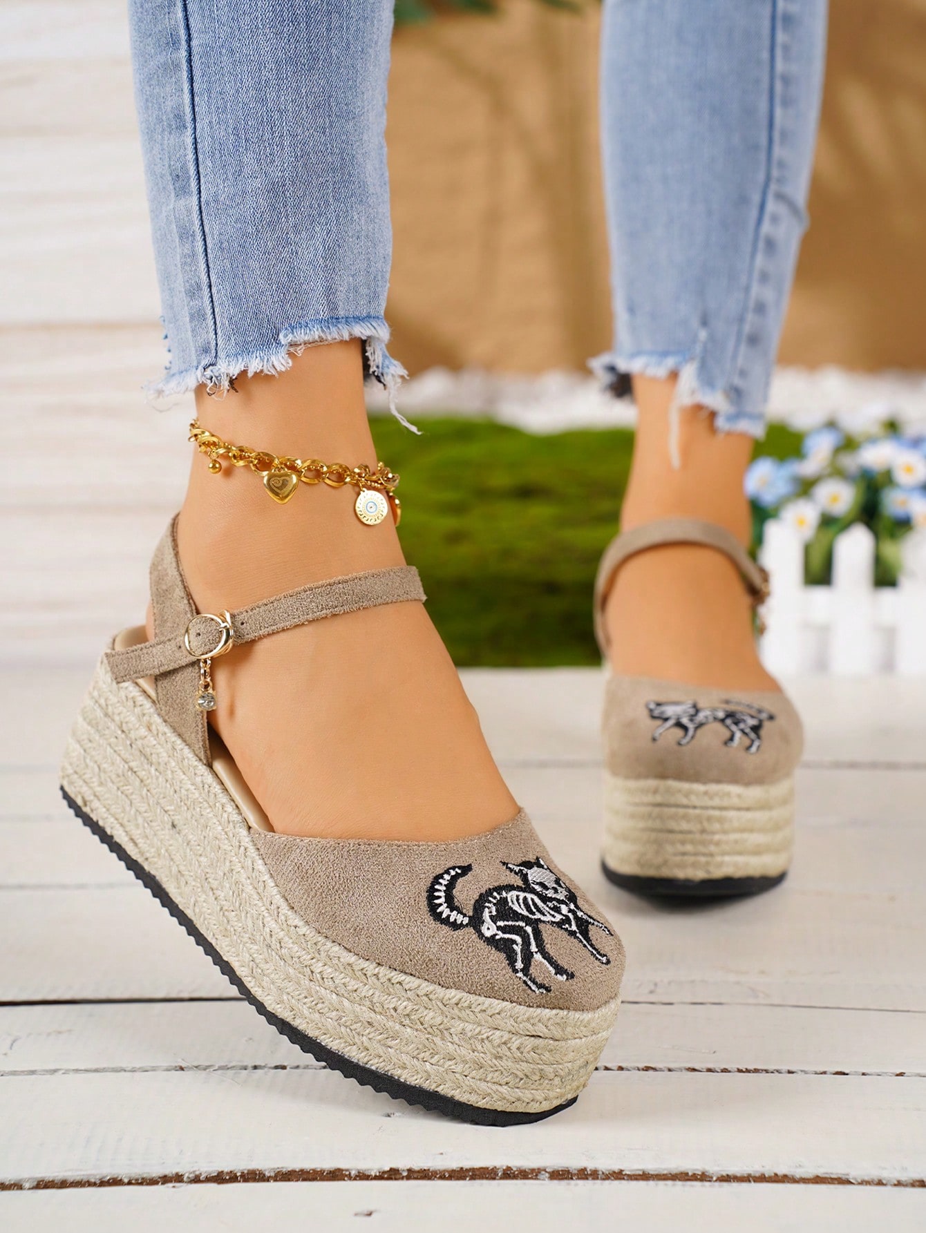 In Khaki Women Wedges & Flatform