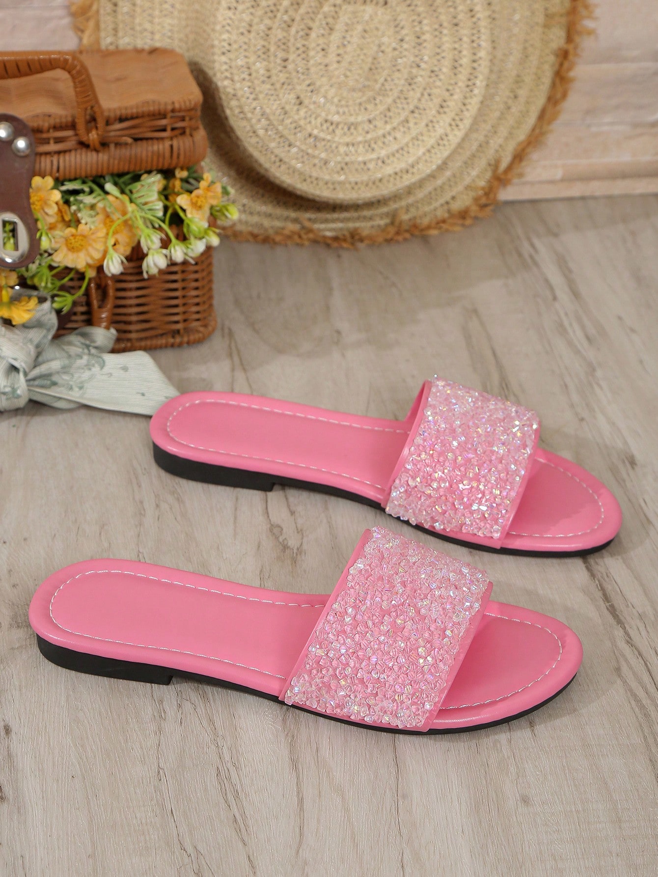 In Baby Pink Women Flat Sandals