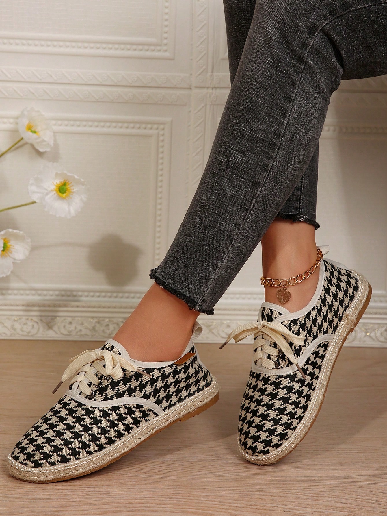 In Black and White Women Flats