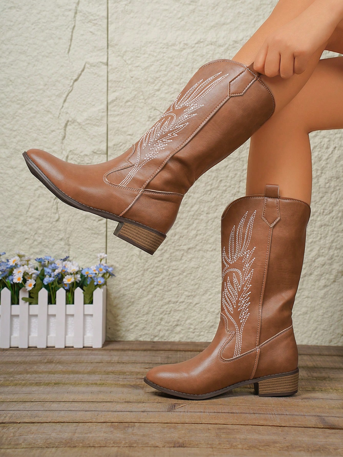 In Camel Women Fashion Boots