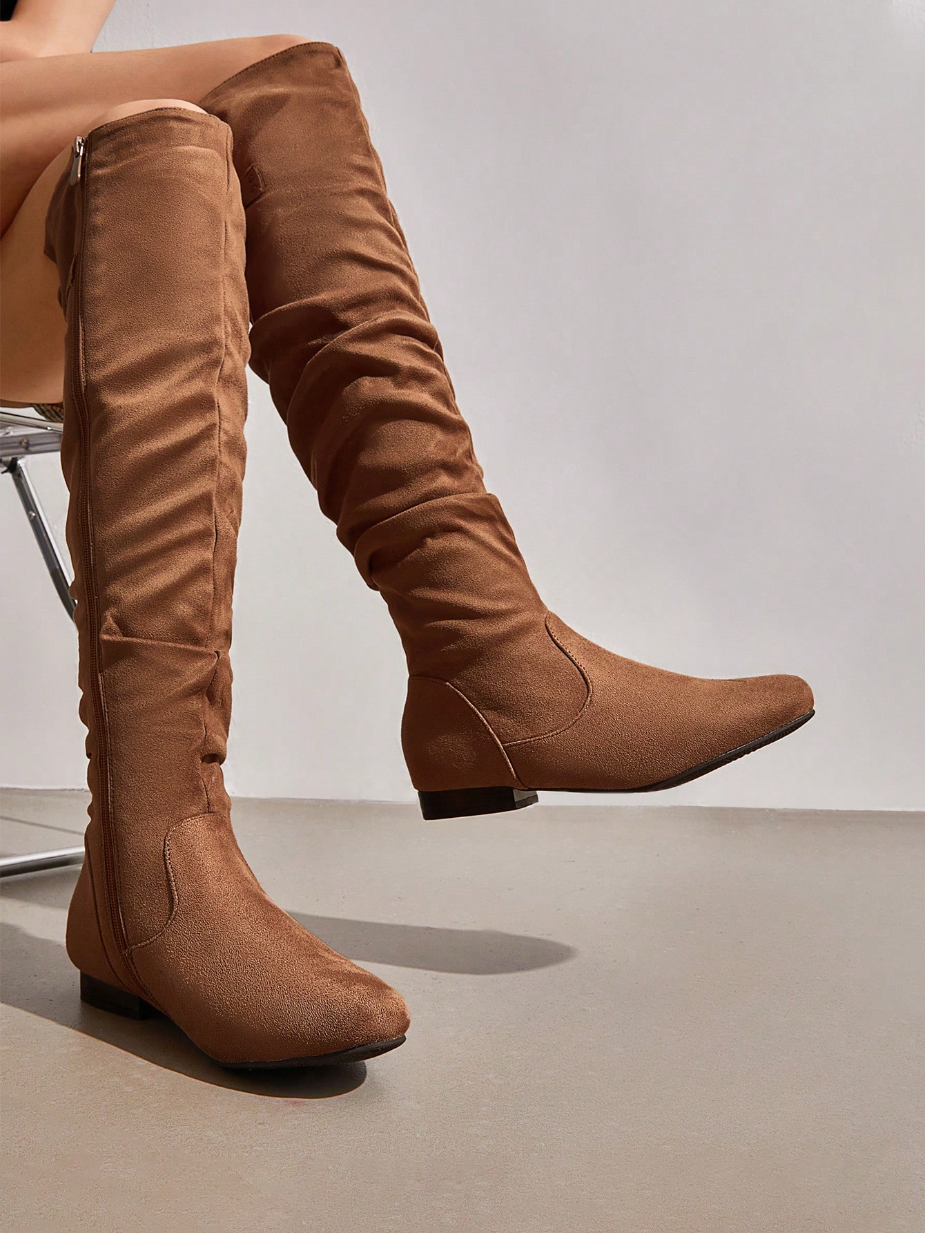 In Coffee Brown Women Fashion Boots