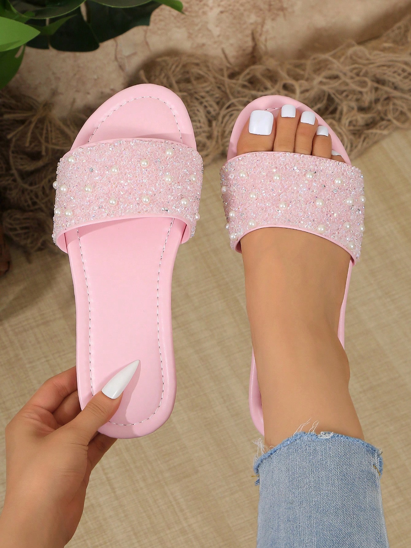 In Baby Pink Women Flat Sandals