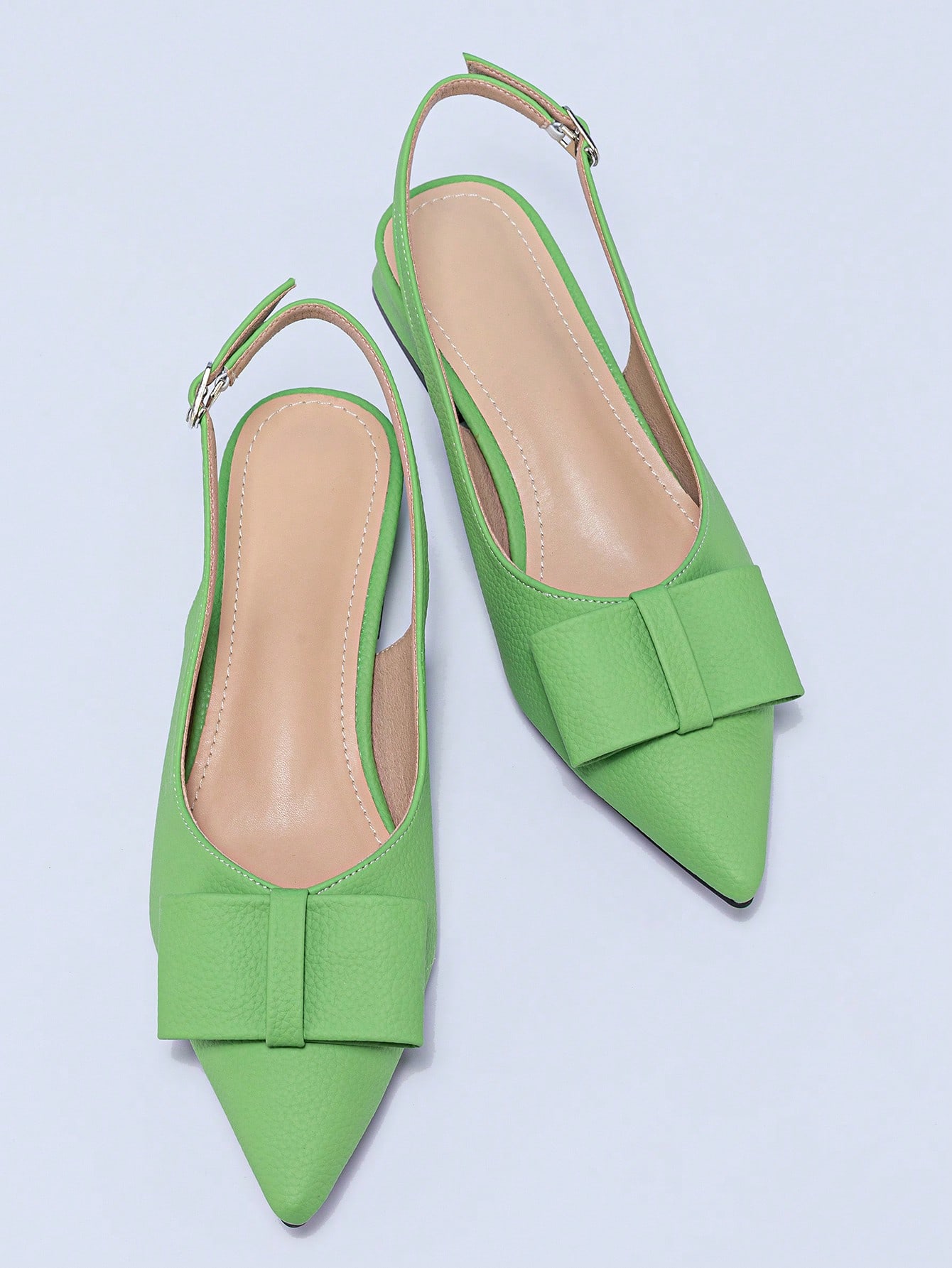 In Green Women Flats