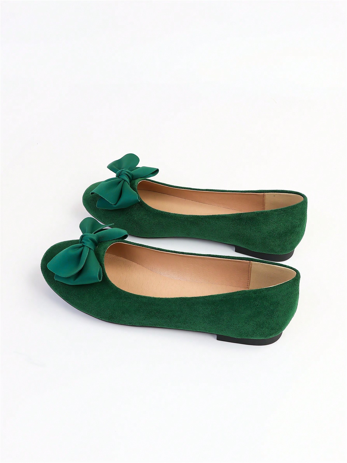 In Green Women Flats